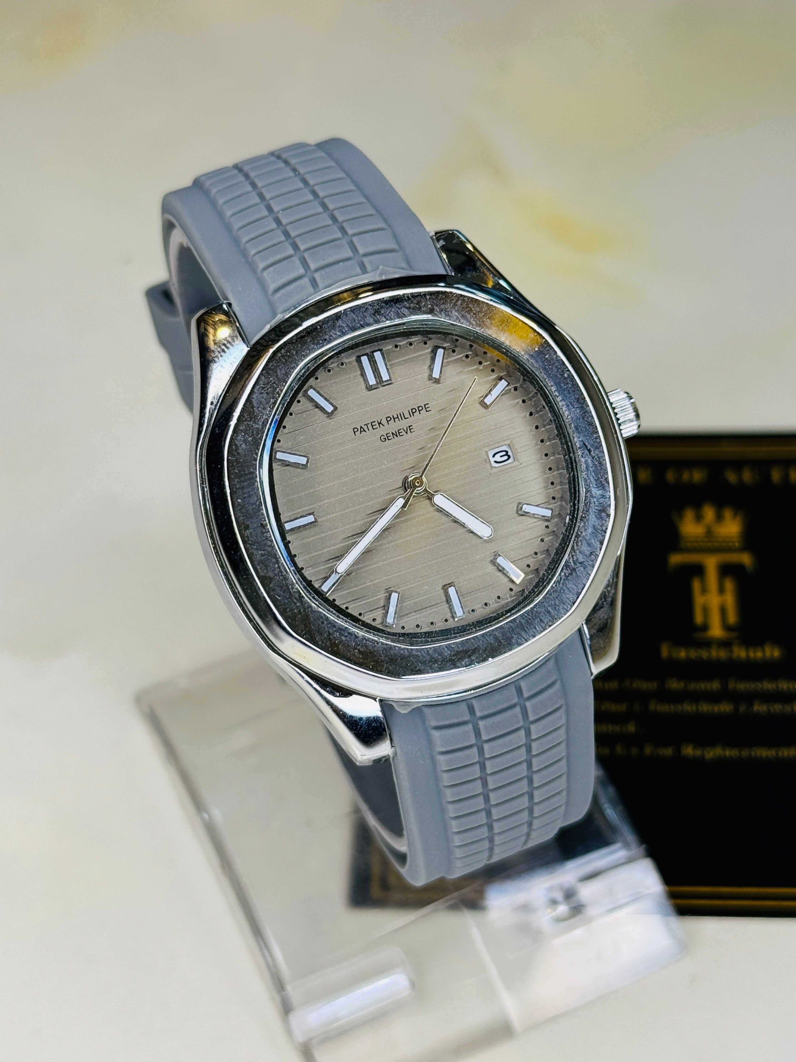 Ash Grey Aquanaut Watch