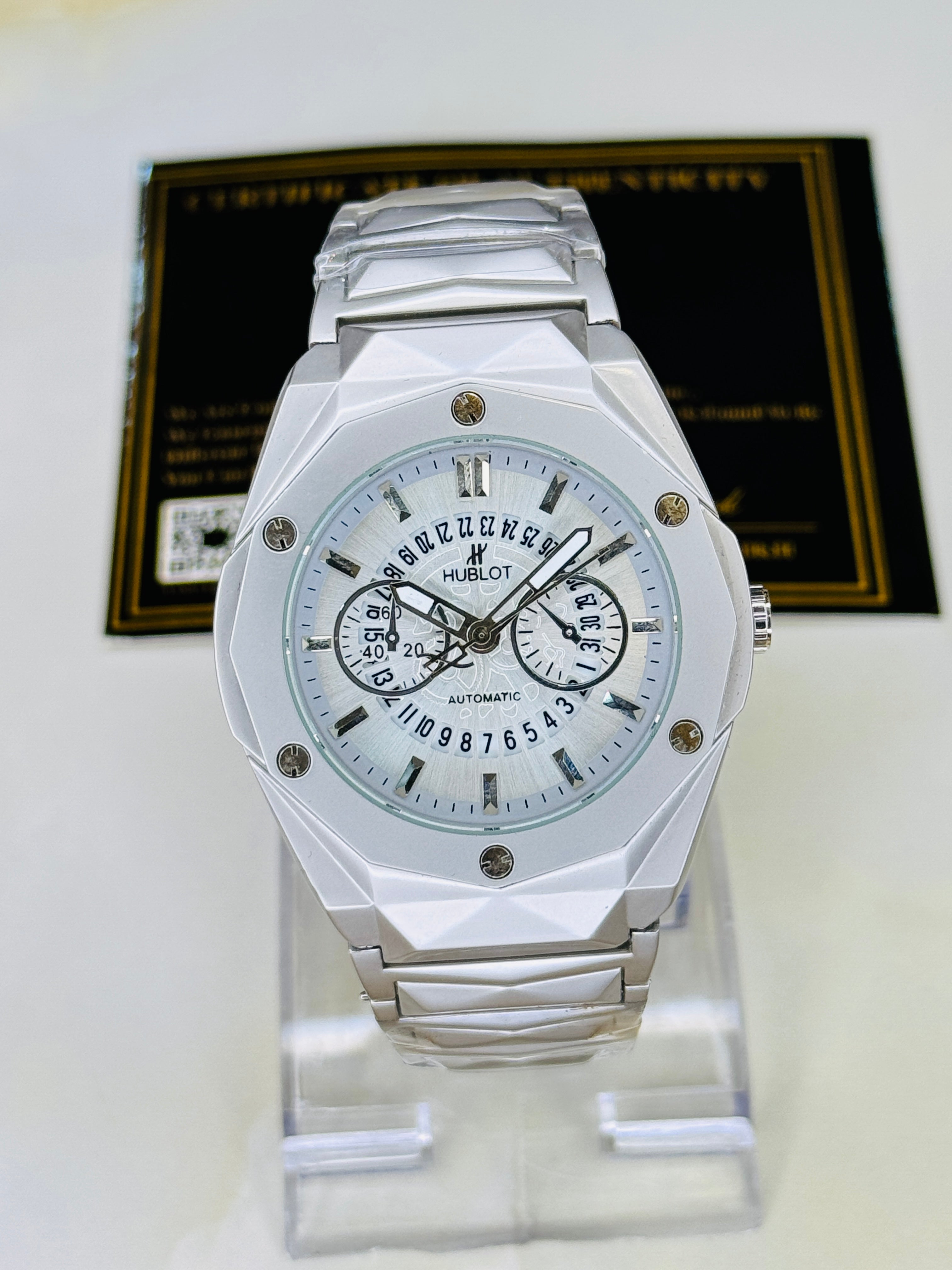 Silver Prism Chain Strapped Hologram Dial Hublot Watch