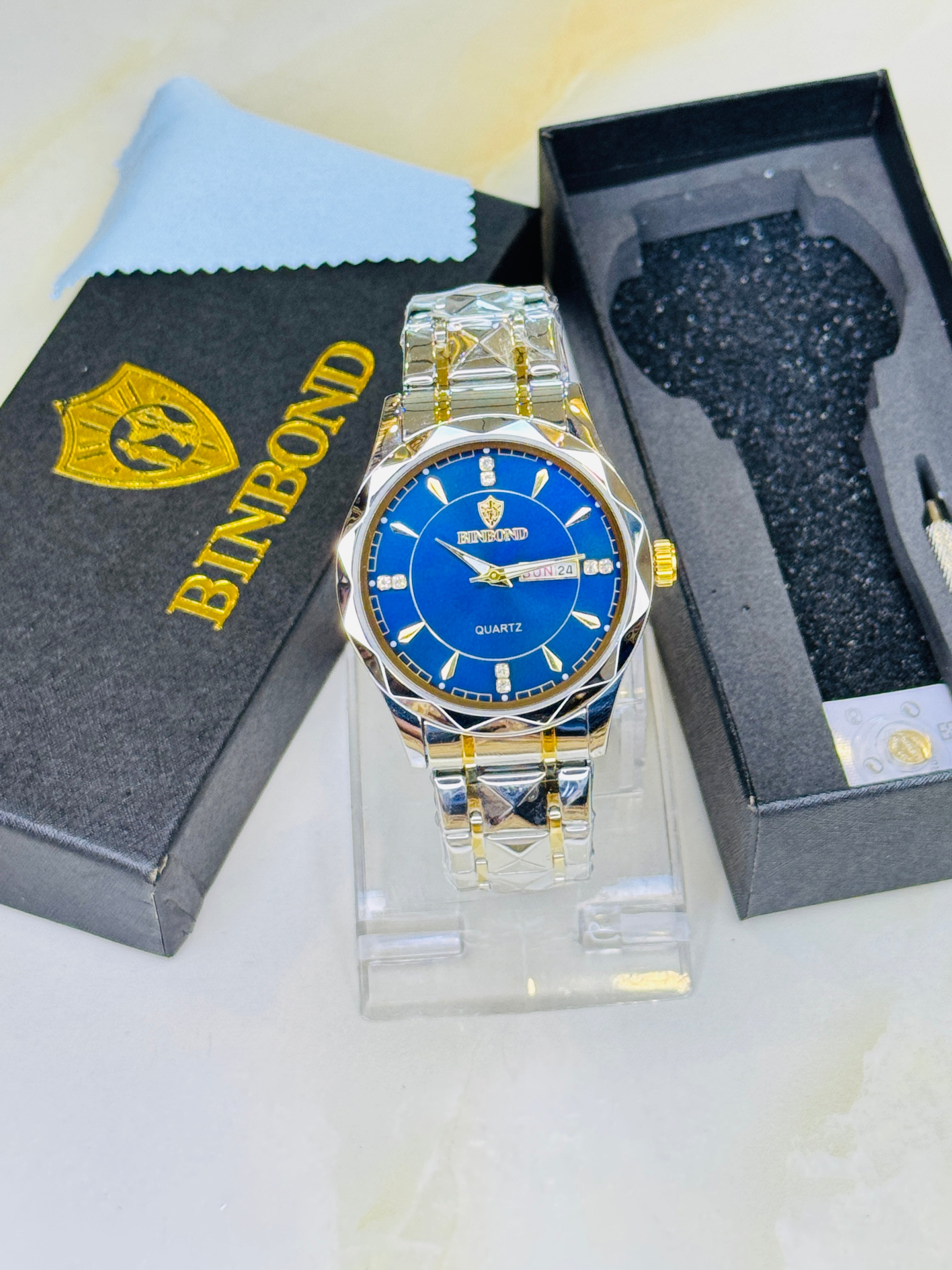 Two Tone Binbond Ocean Prism Dial Watch