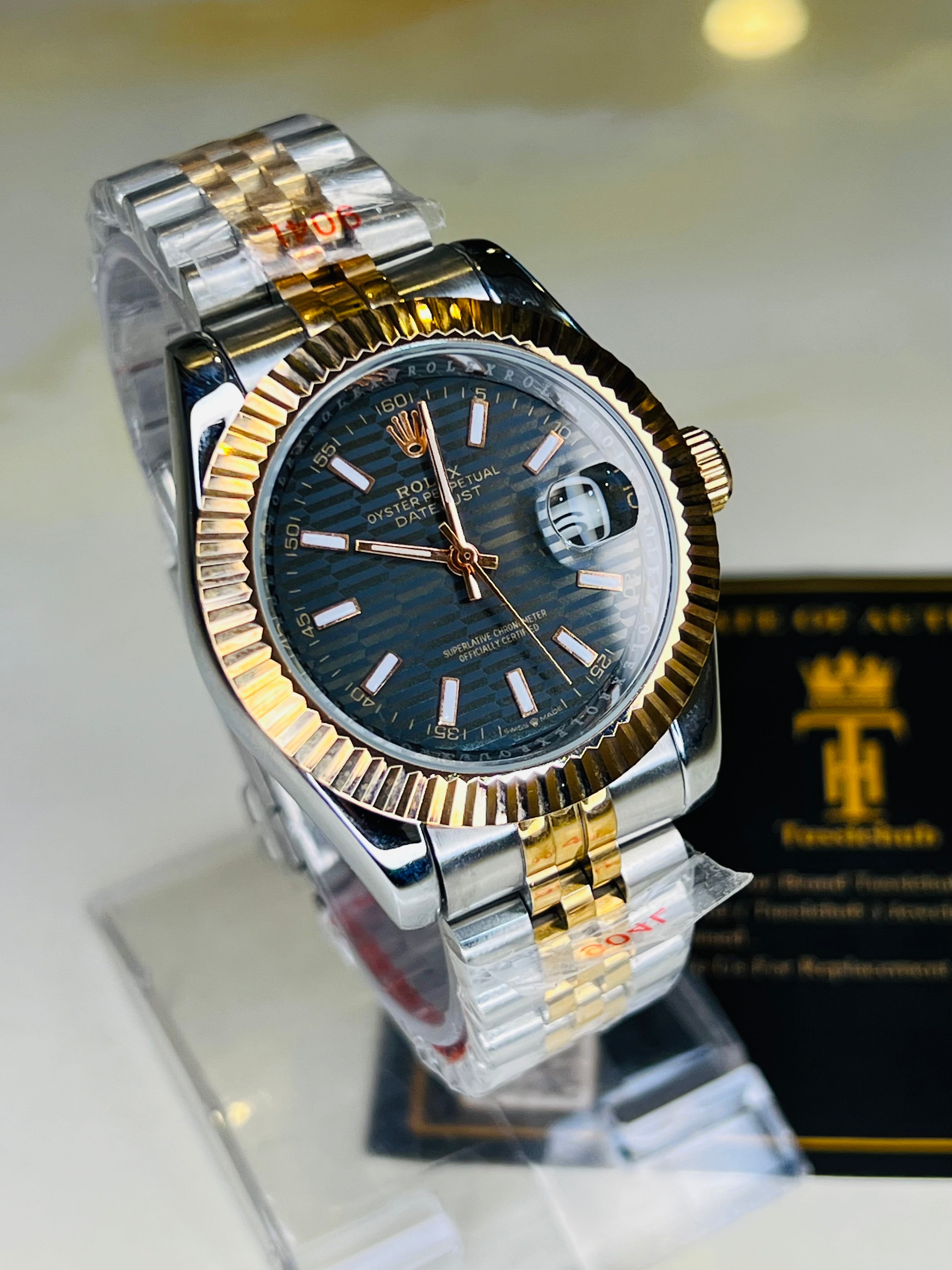 Jubilee Date Just Silver Rose Fluted Bezel Black Dial Automatic Watch