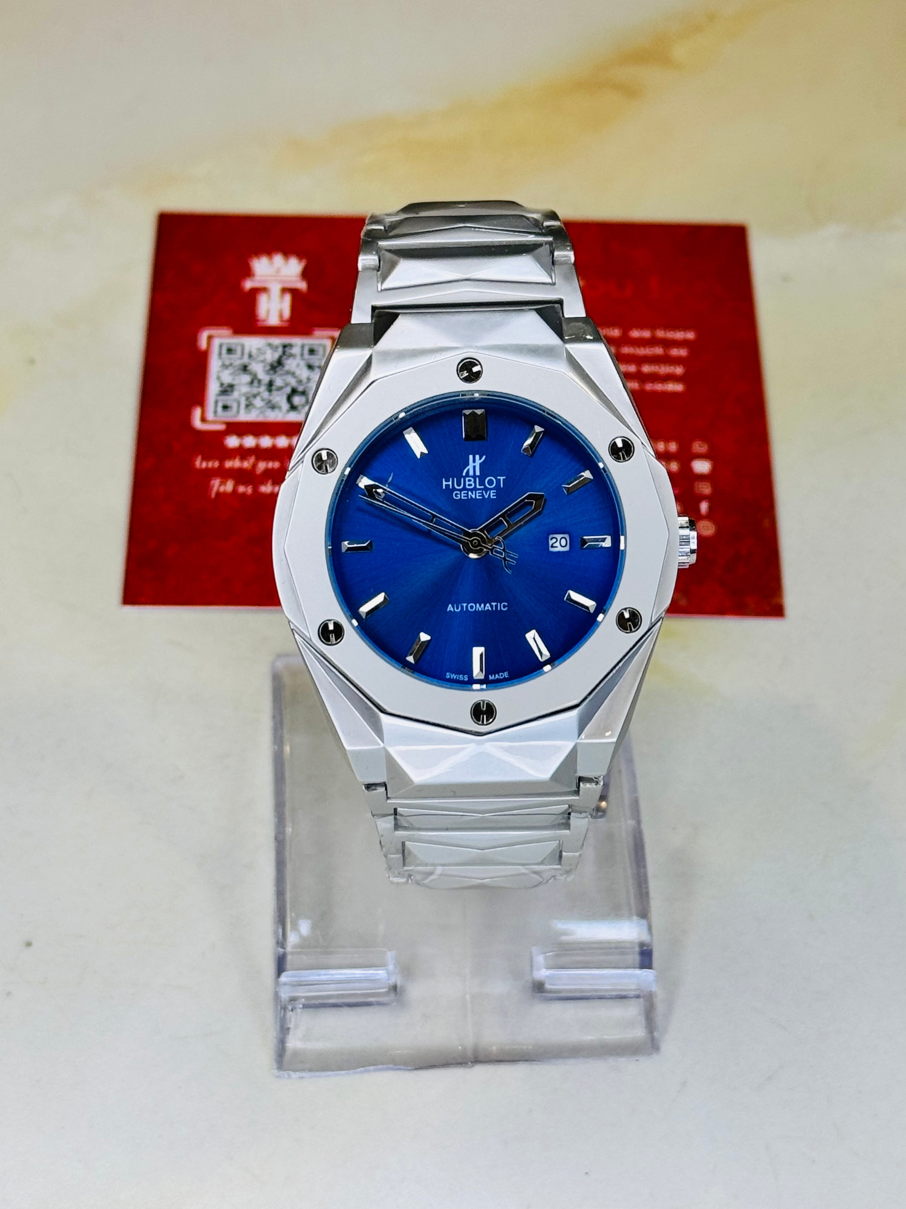 Silver Prism Chain Strapped Sapphire Dial Hublot Watch
