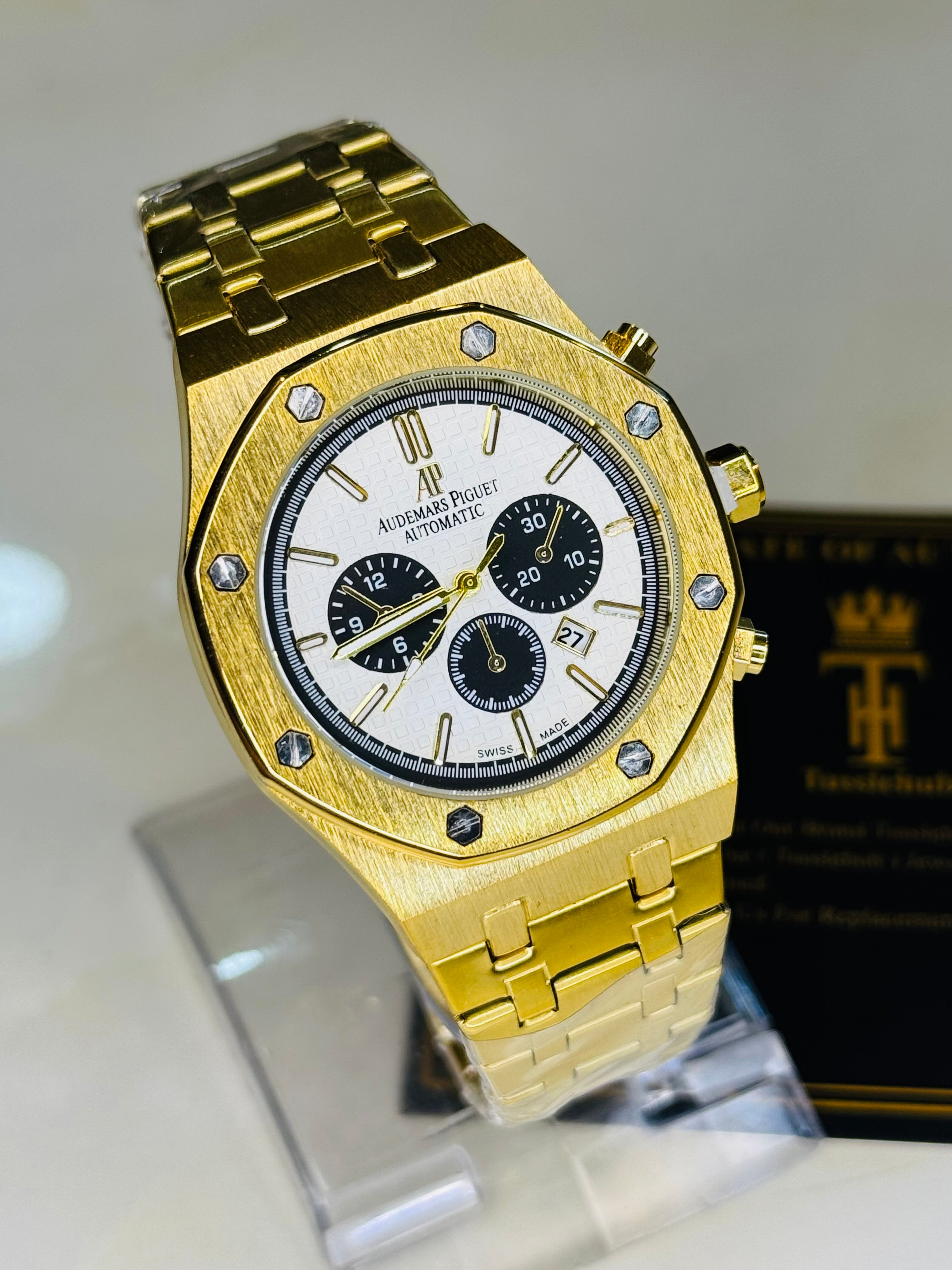 Gold White AP Watch