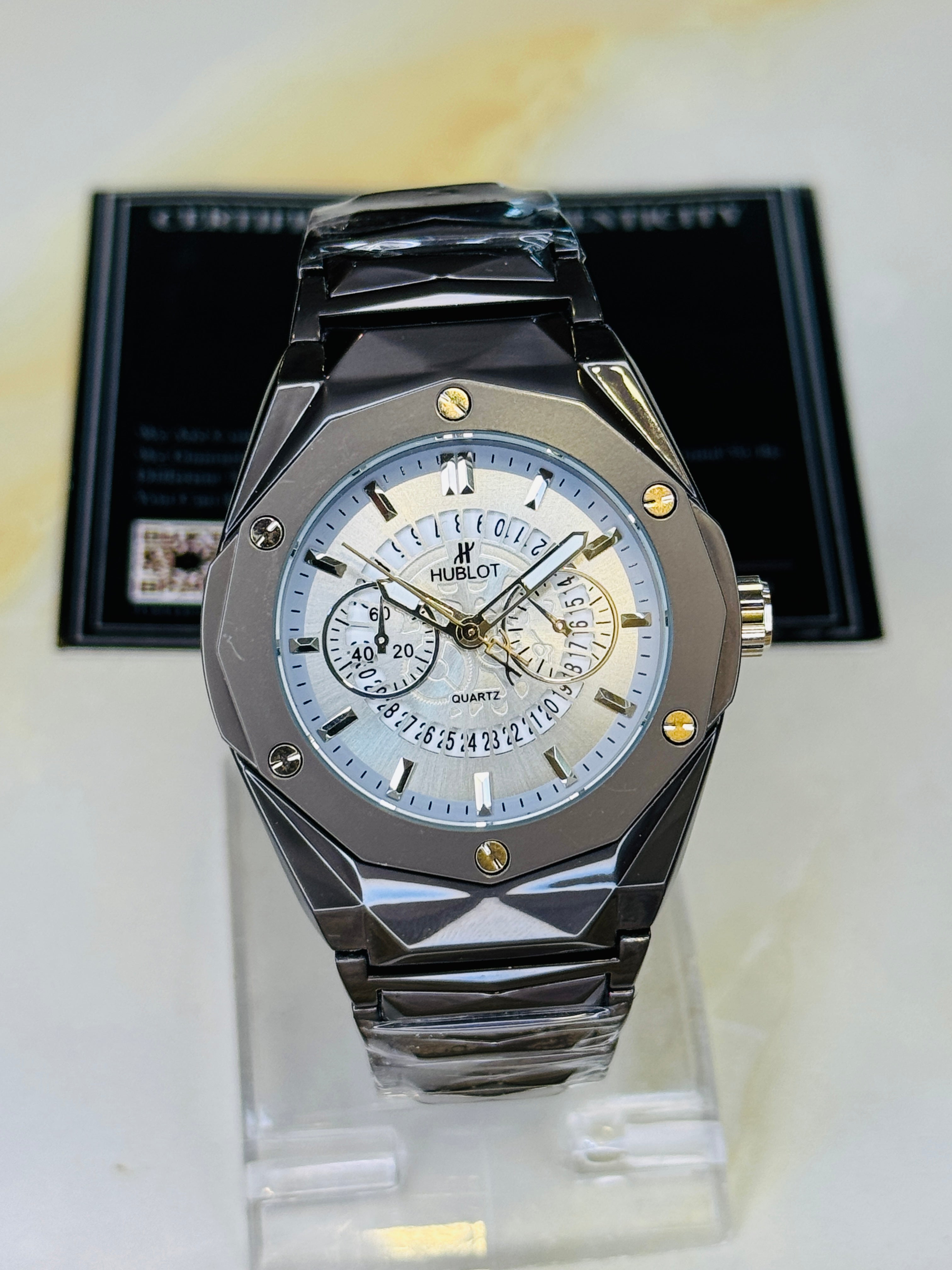 Black Prism Chain Strapped Silver Hologram Dial Hublot Watch