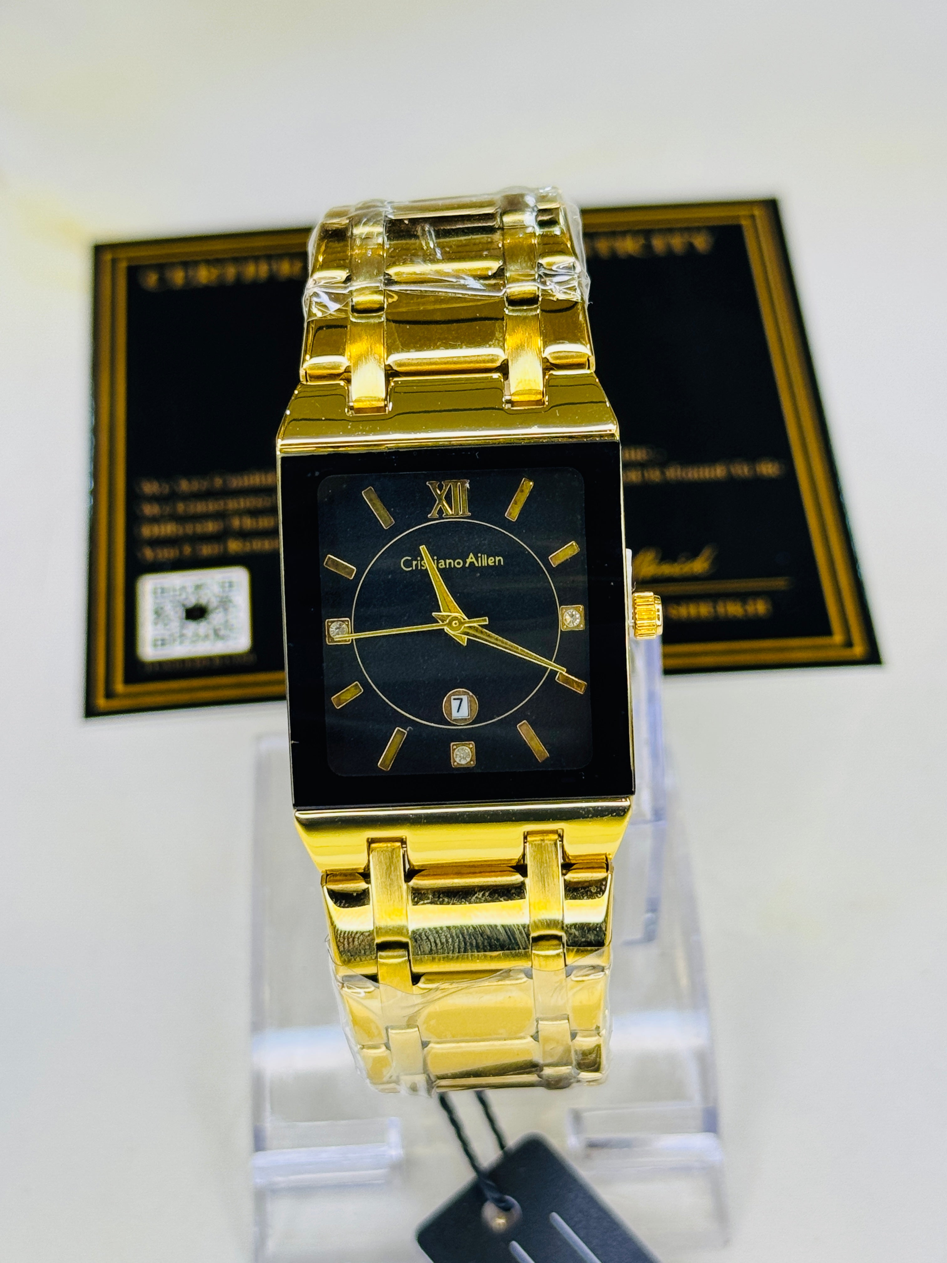 Cristiano Aillen Gold Black Square Watch