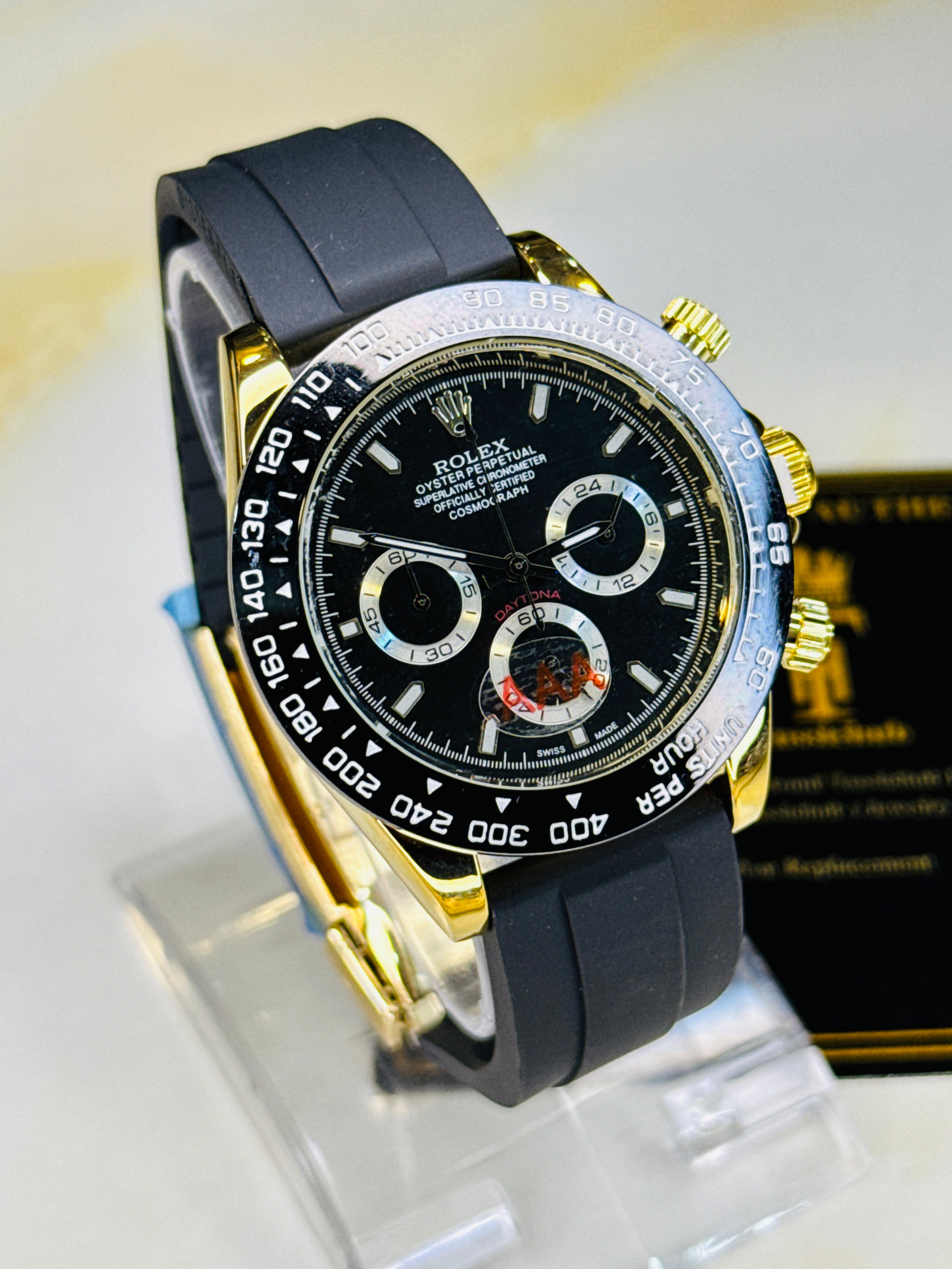 Gold Black Dial Daytona Chronographs Dial Watch