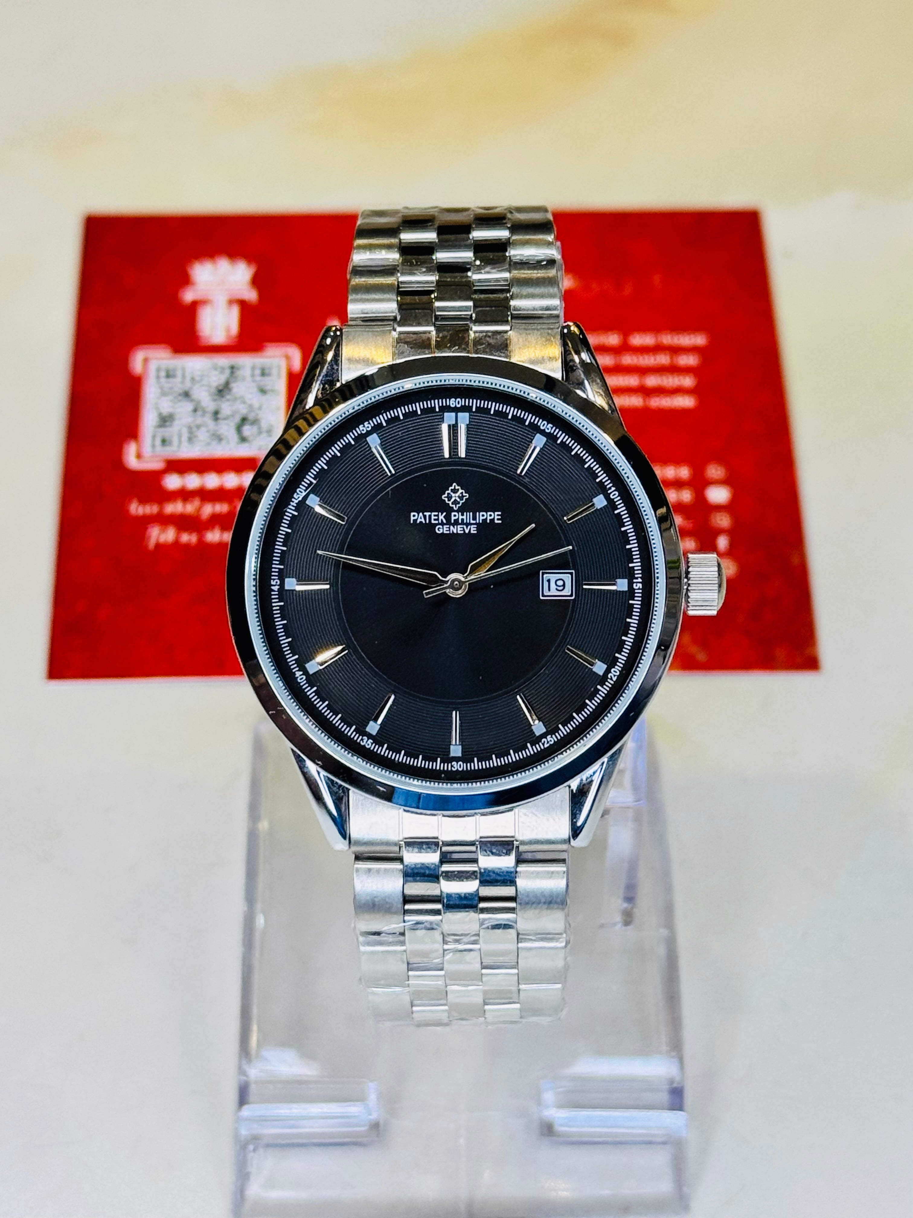 Silver Black Round Smooth PP Watch