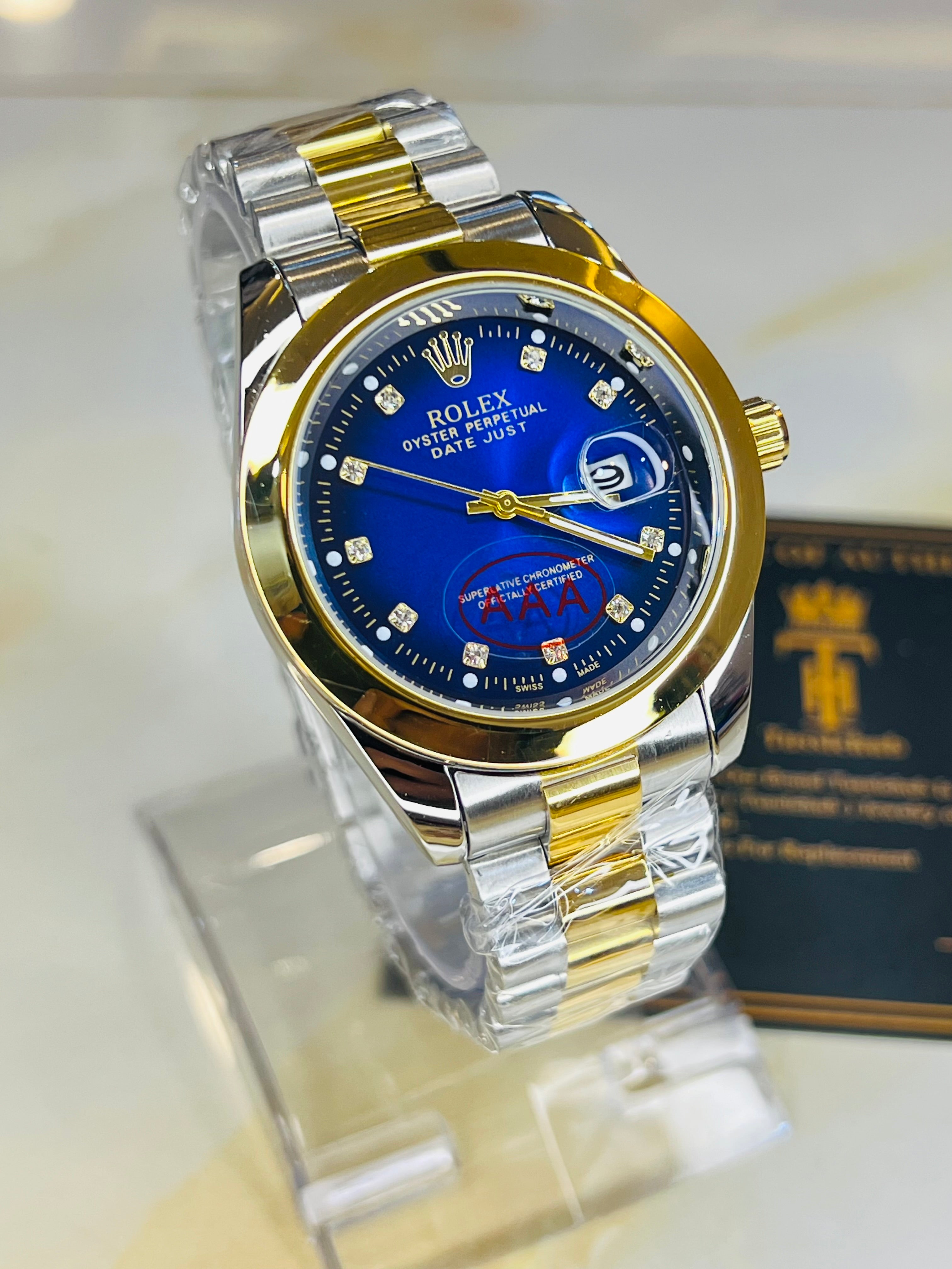 Two Tone Sapphire Plain Bezel Date Just Watch