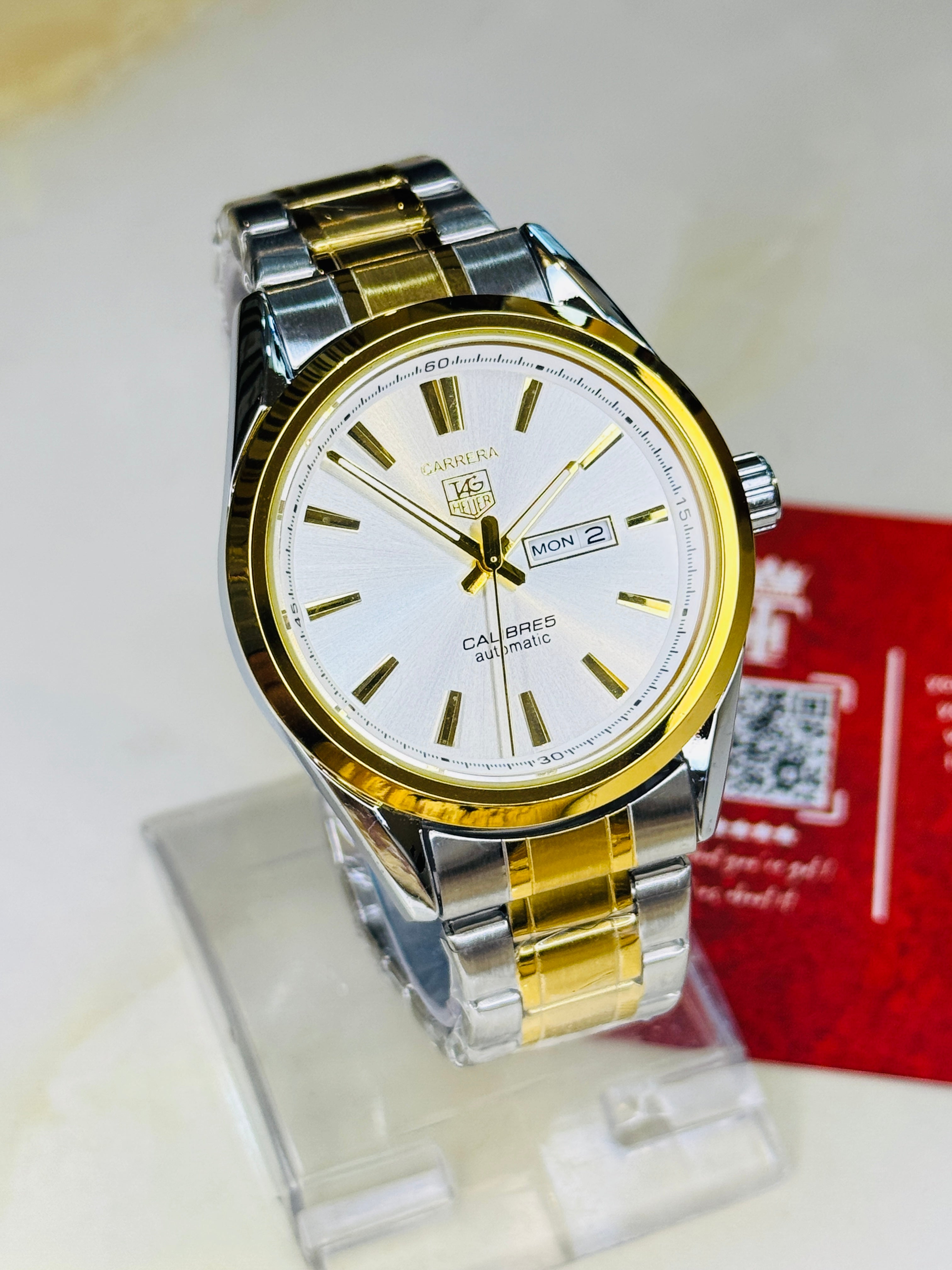 Tag Heur Two Tone White Carrera Day Date Chain Strapped Watchh