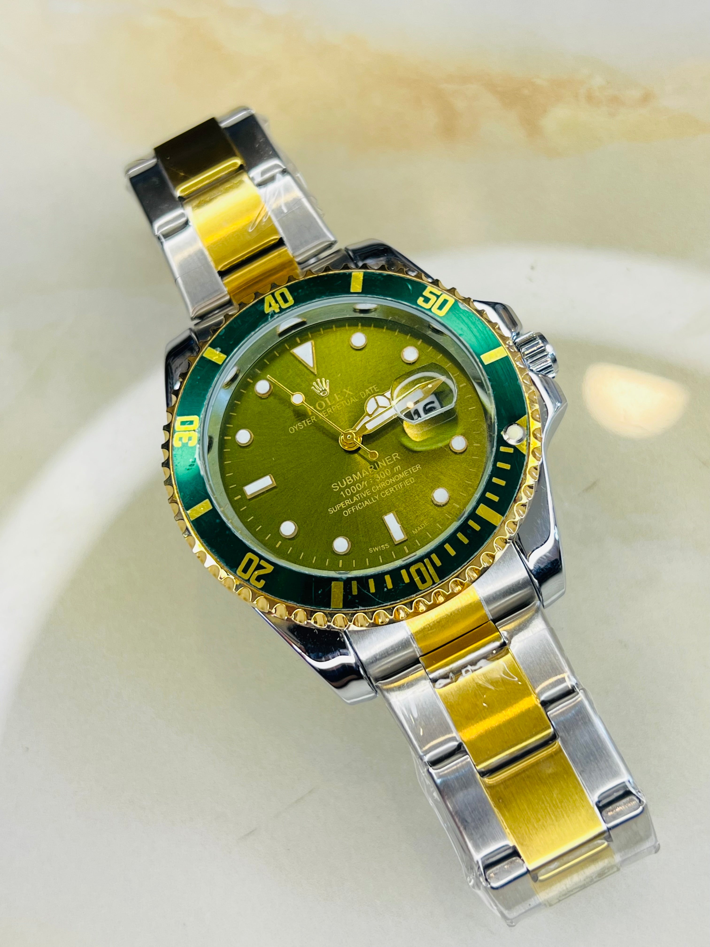 Two Tone Emerald Submariner Rotating Bezel Watch