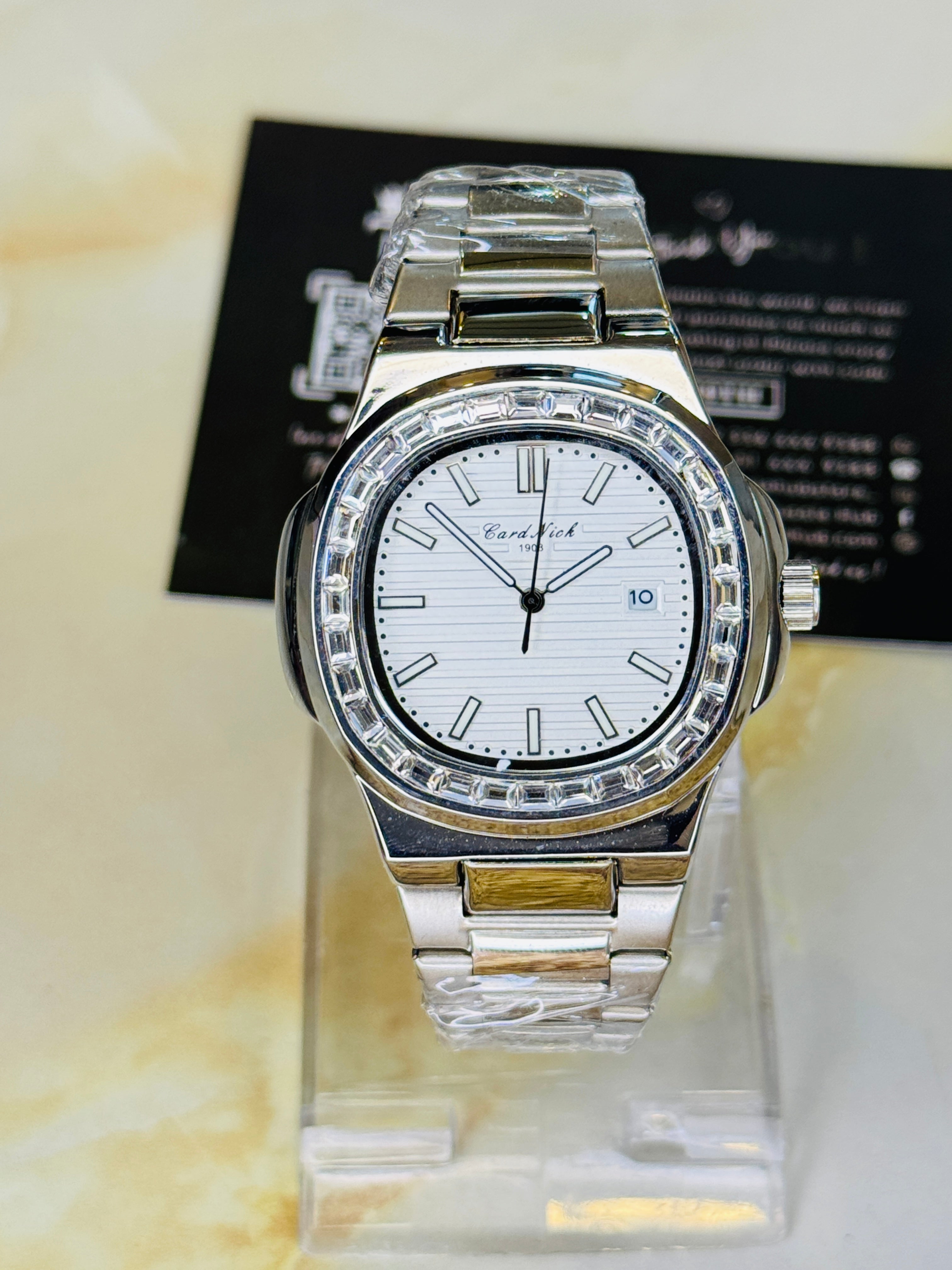 Card Nick Nautilus Silver White Gem Stone Watch