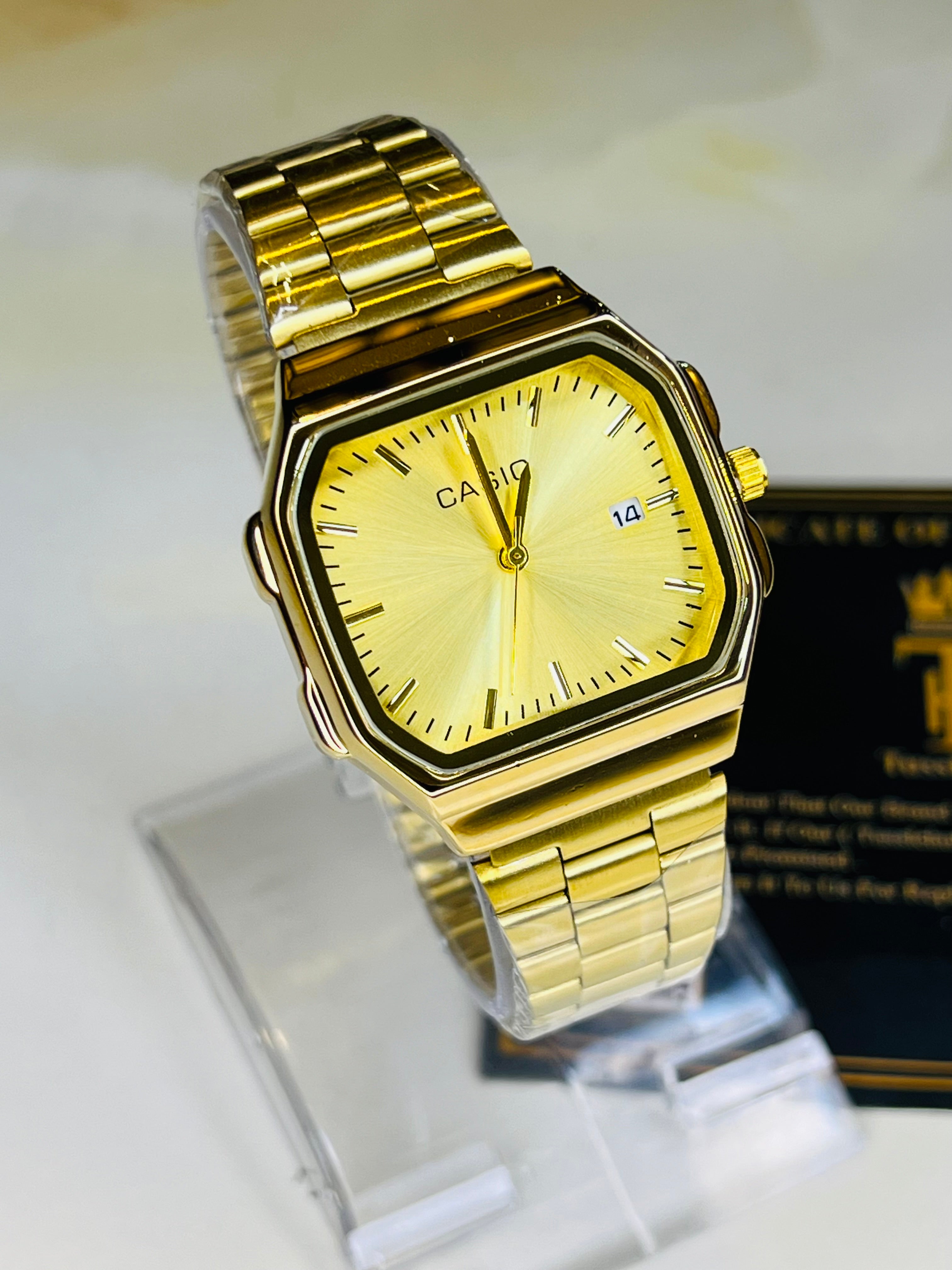 Selected Gold scotchblue Casio Aq230