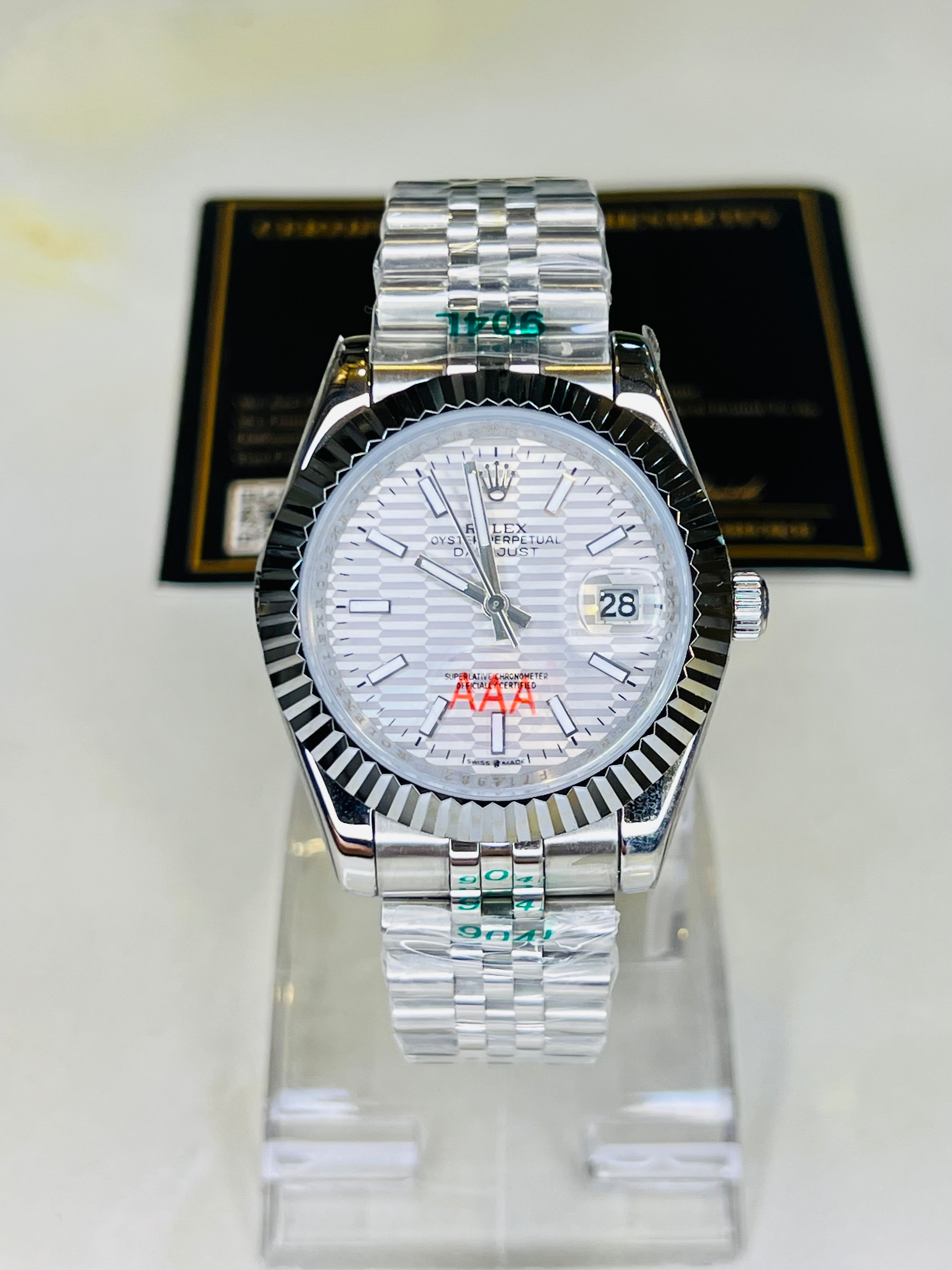 Jubilee Date Just Silver Fluted Bezel White Dial Quartz Watch