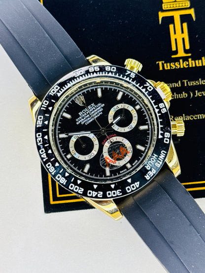Gold Black Dial Daytona Chronographs Dial Watch