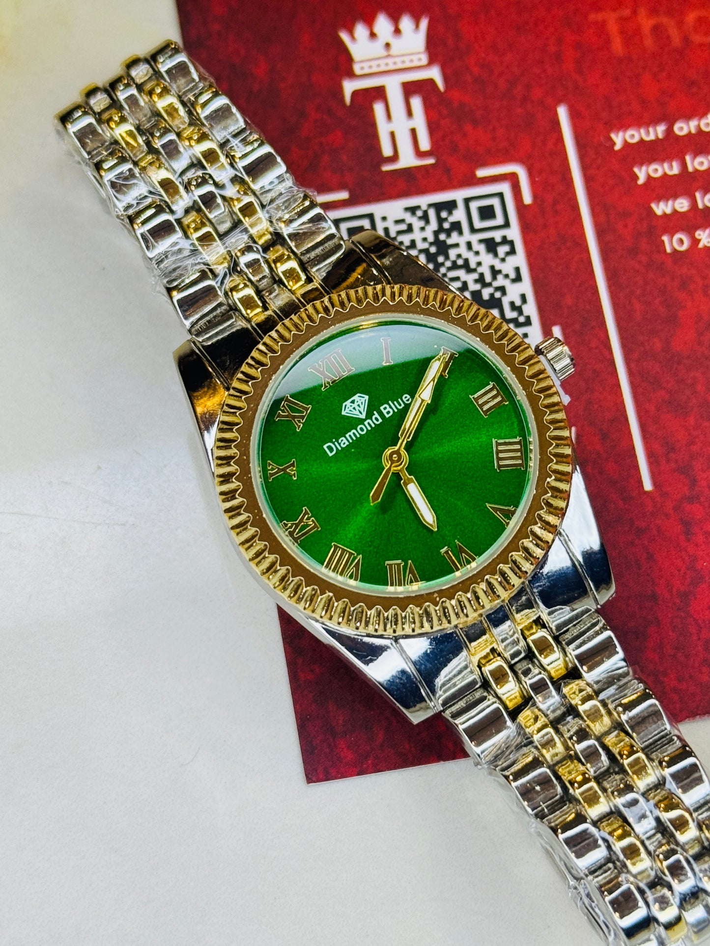 Two Tone Emerald Aoqili Roman Watch for her