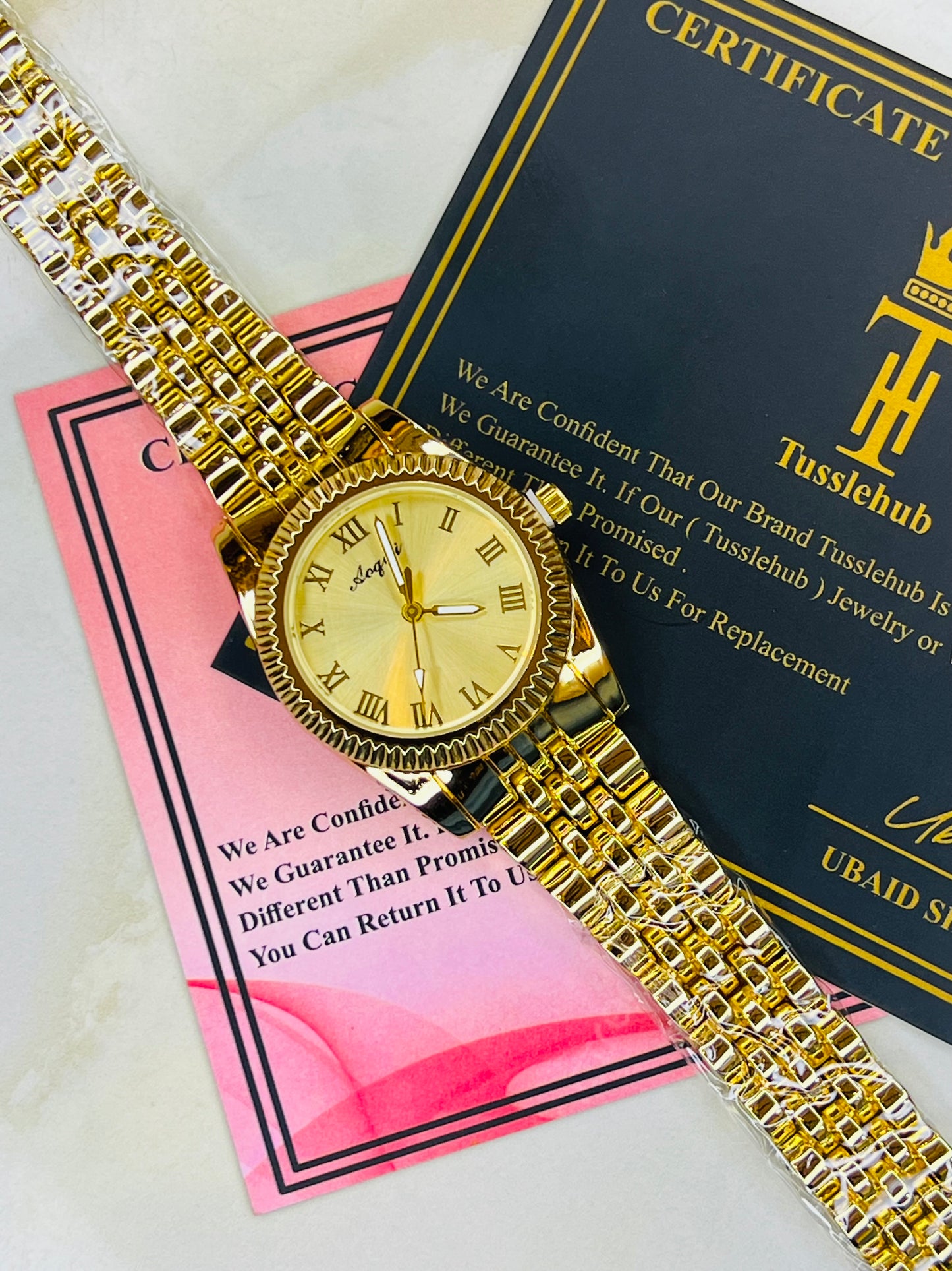 All Gold Aoqili Roman Flutted Watch for her