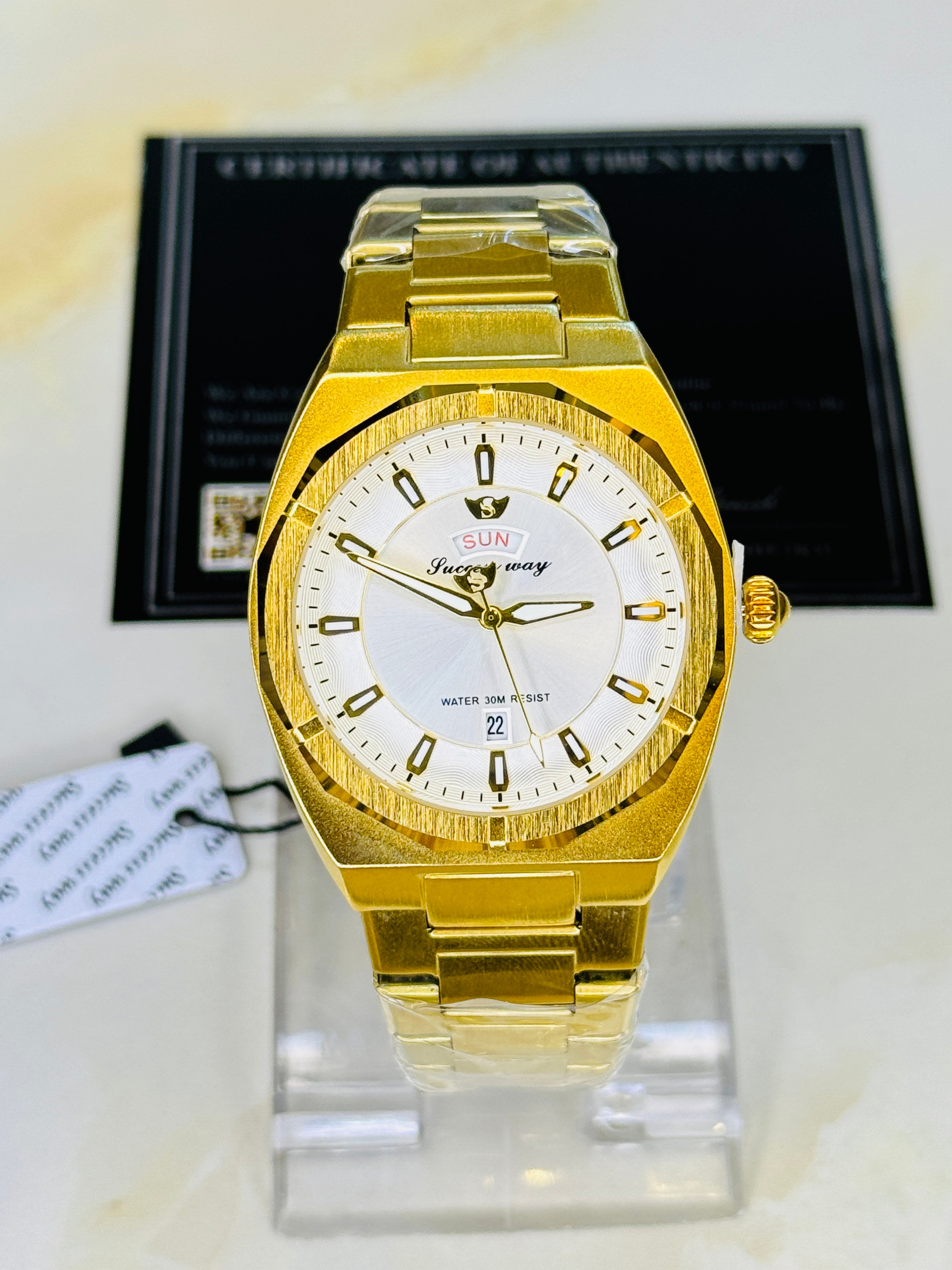 Gold White Success Way Watch