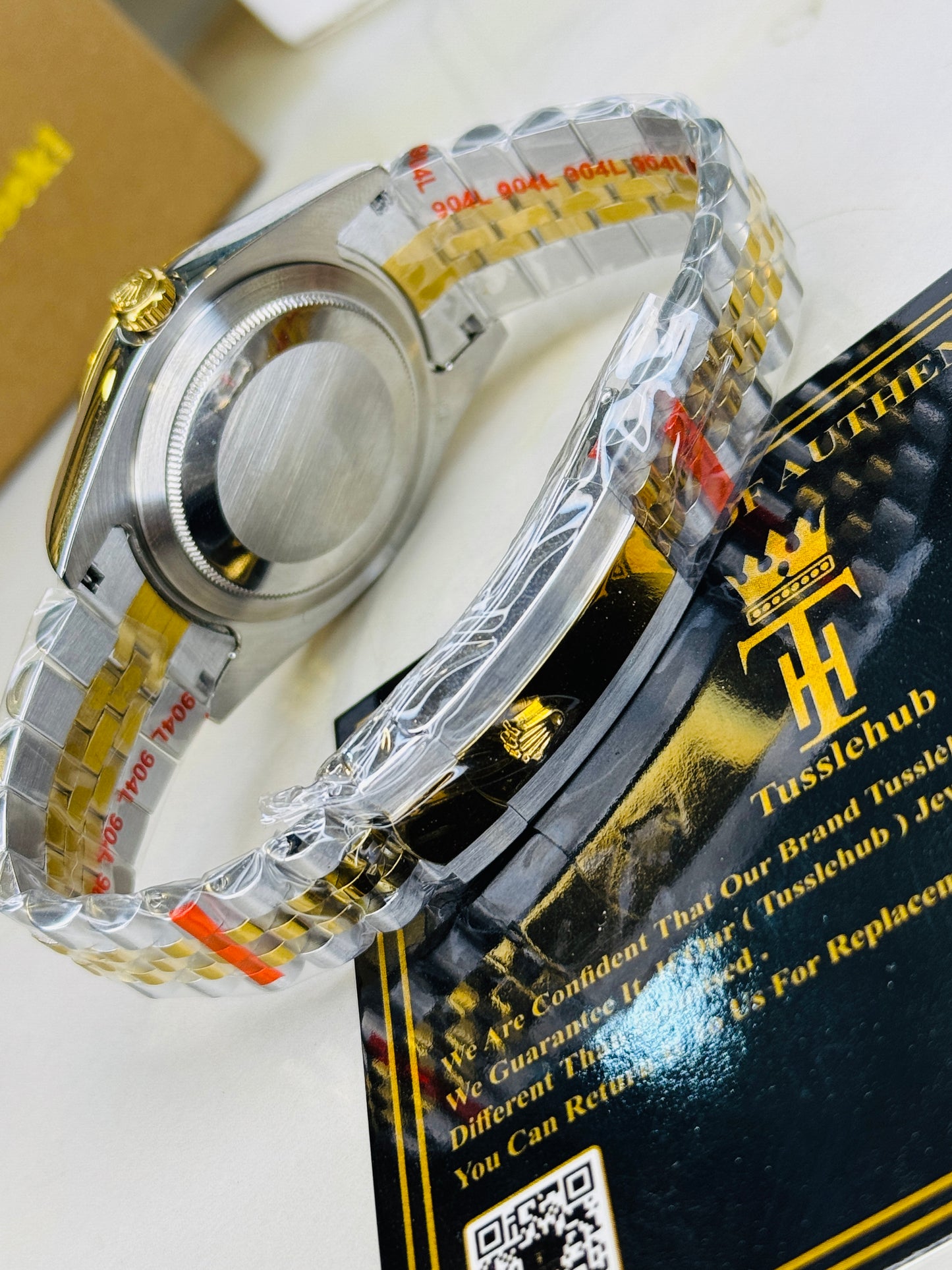 Jubilee Date Just Two Tone Arabic Fluted Black Dial Quartz Watch