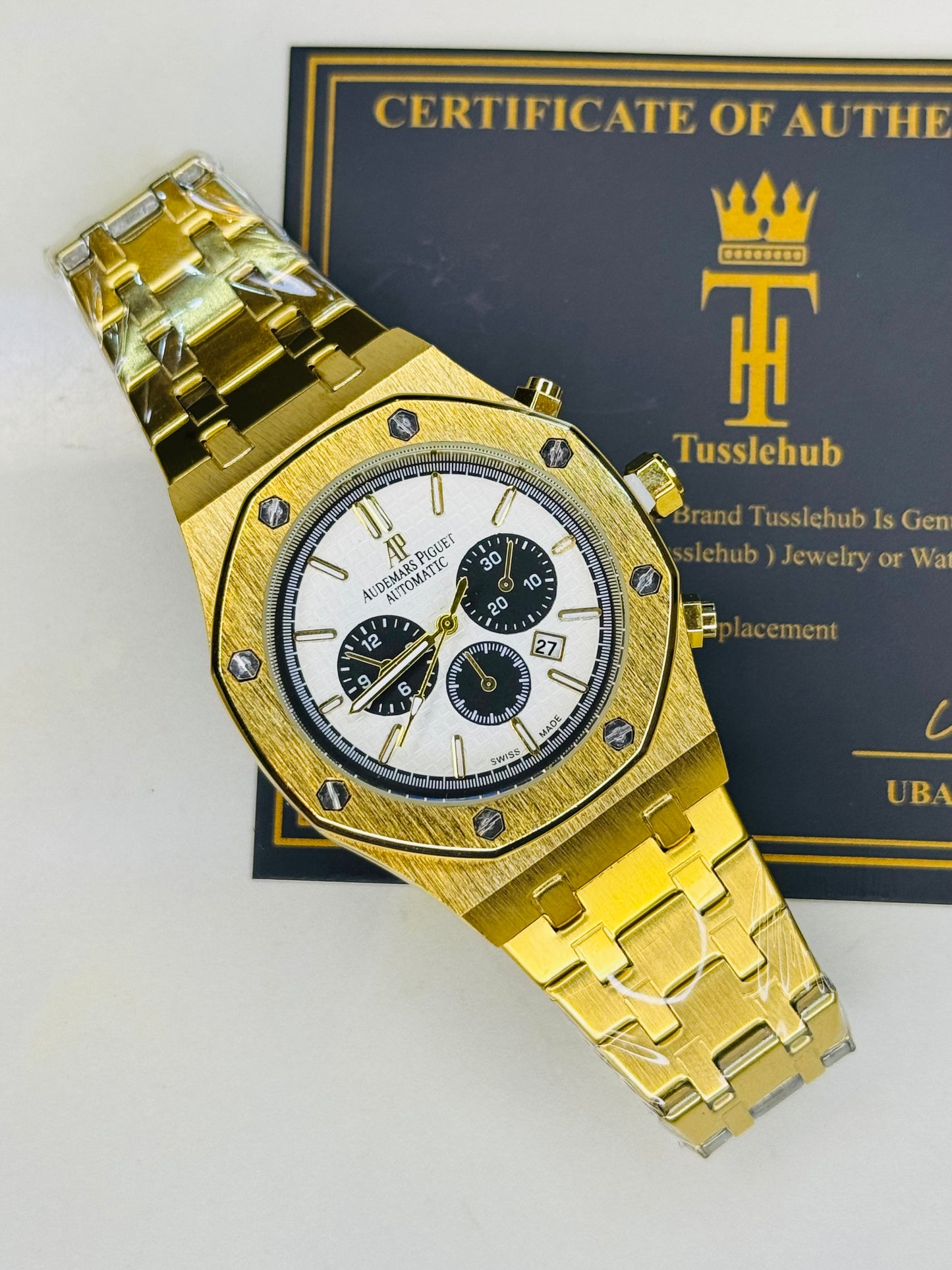 Gold White AP Watch