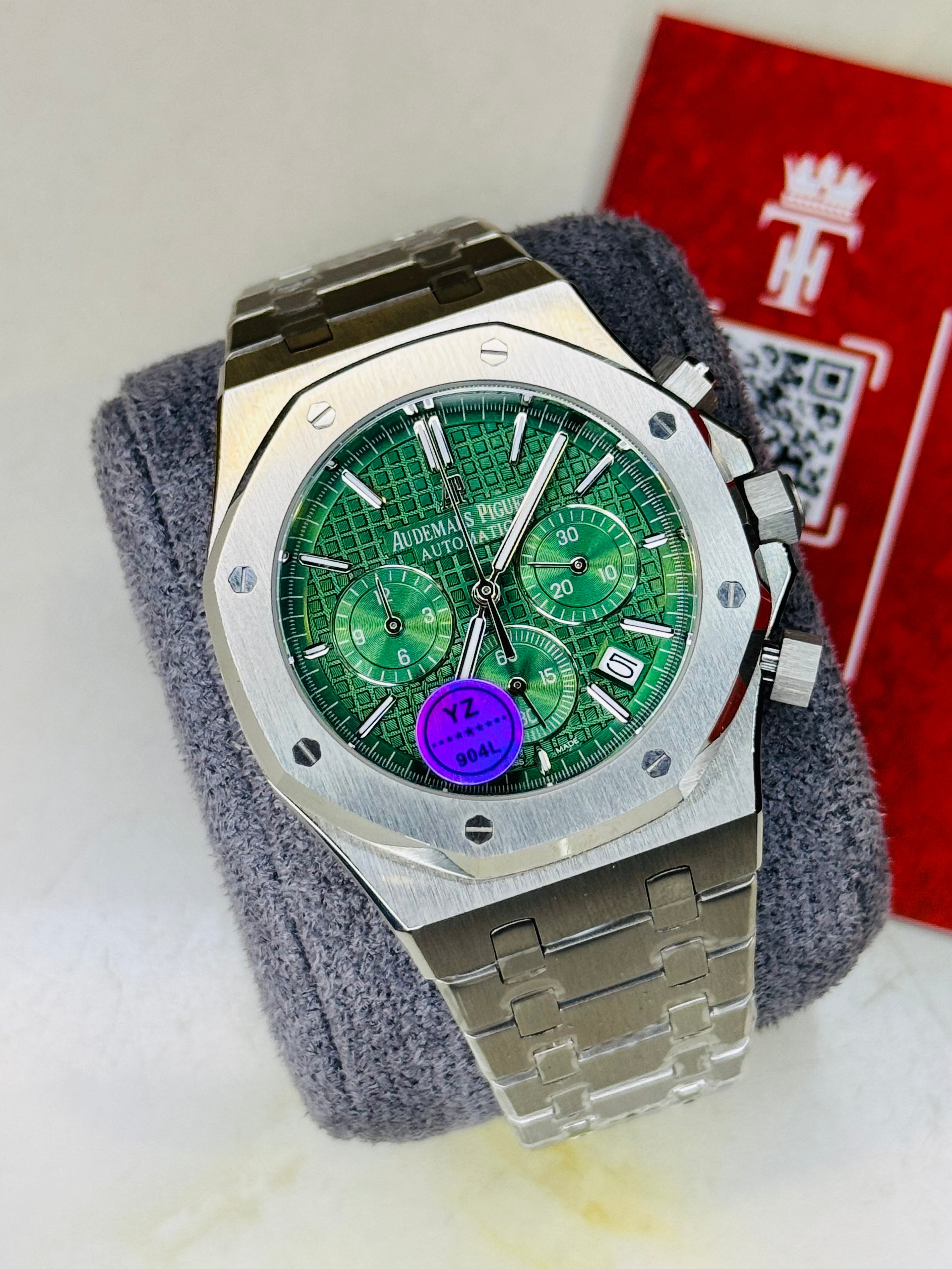 AP Super Clone Silver Emerald Royal Oak Chronograph Watch