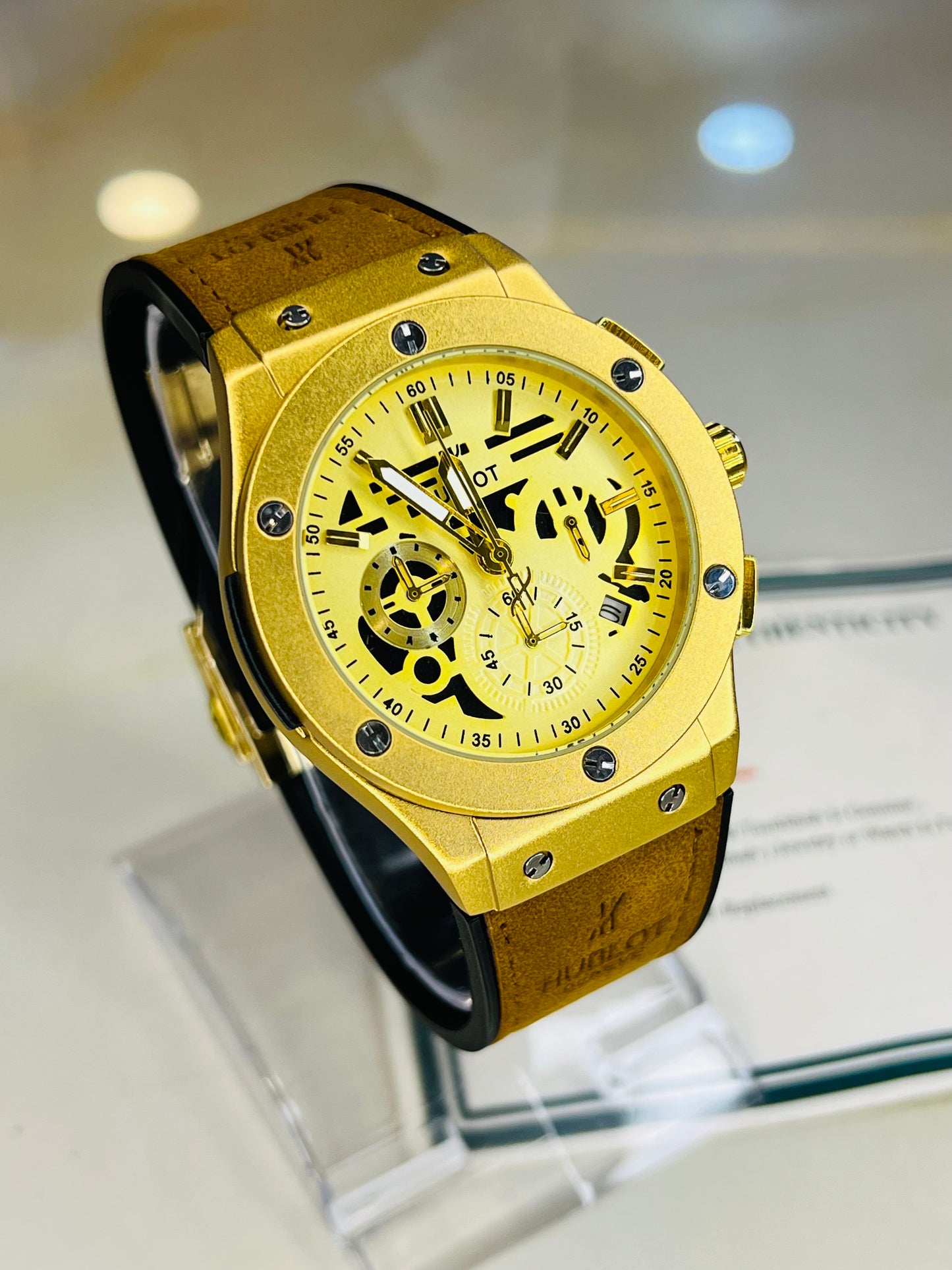 Brown Gold Chronograph Dial Hubl*t Watch