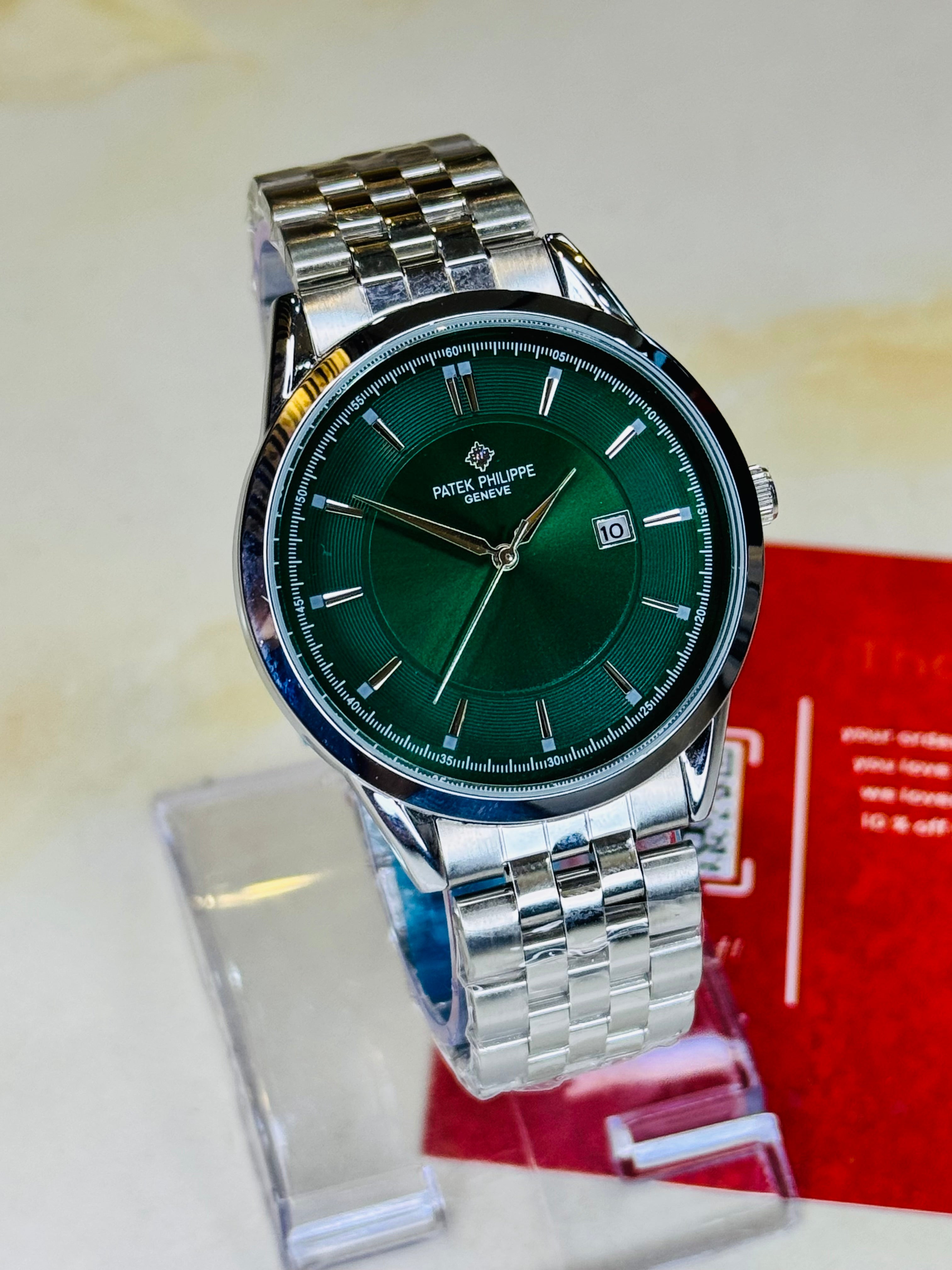 Silver Emerald Round Smooth PP Watch