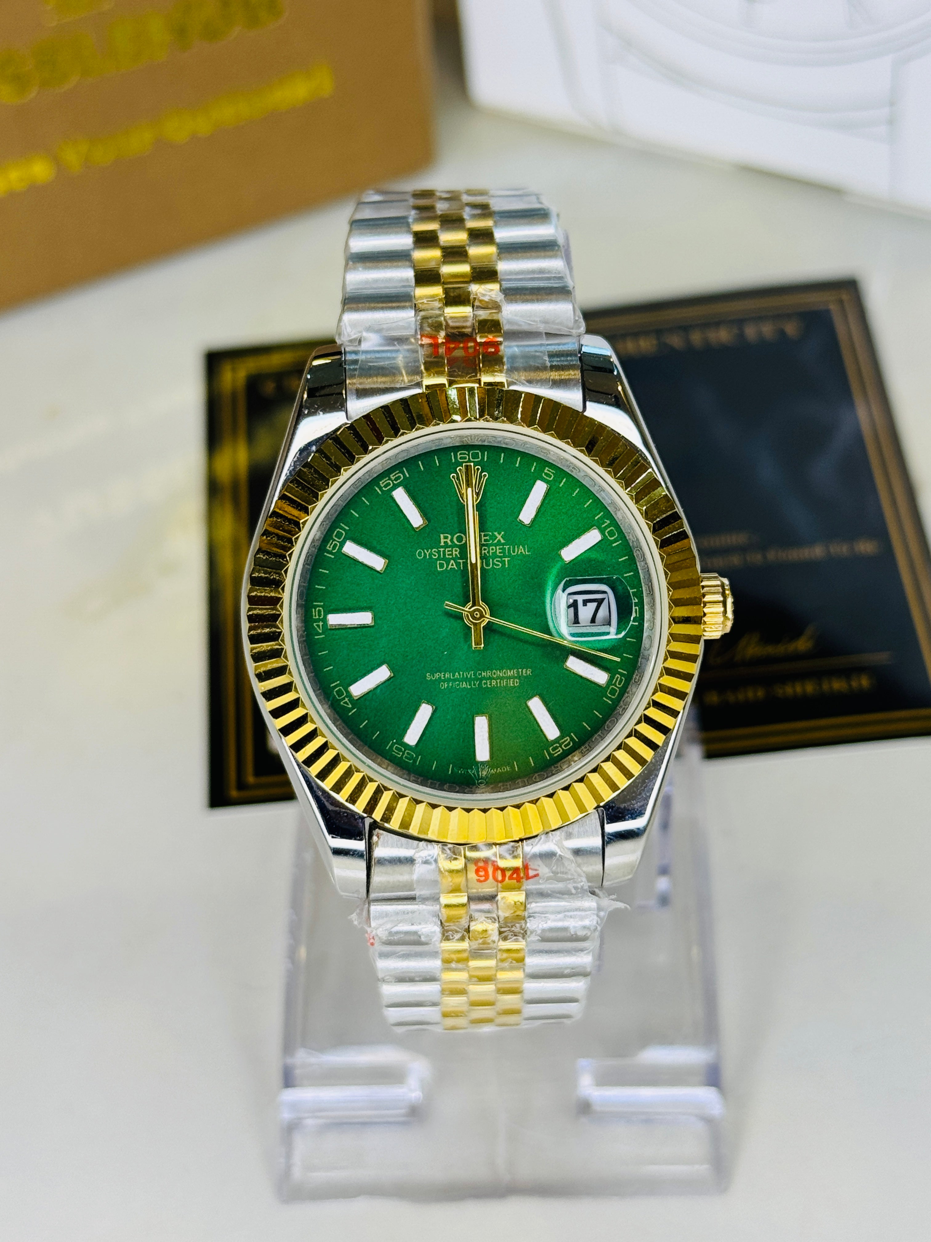 Jubilee Date Just Two Tone Vertical Fluted Green Dial Quartz Watch