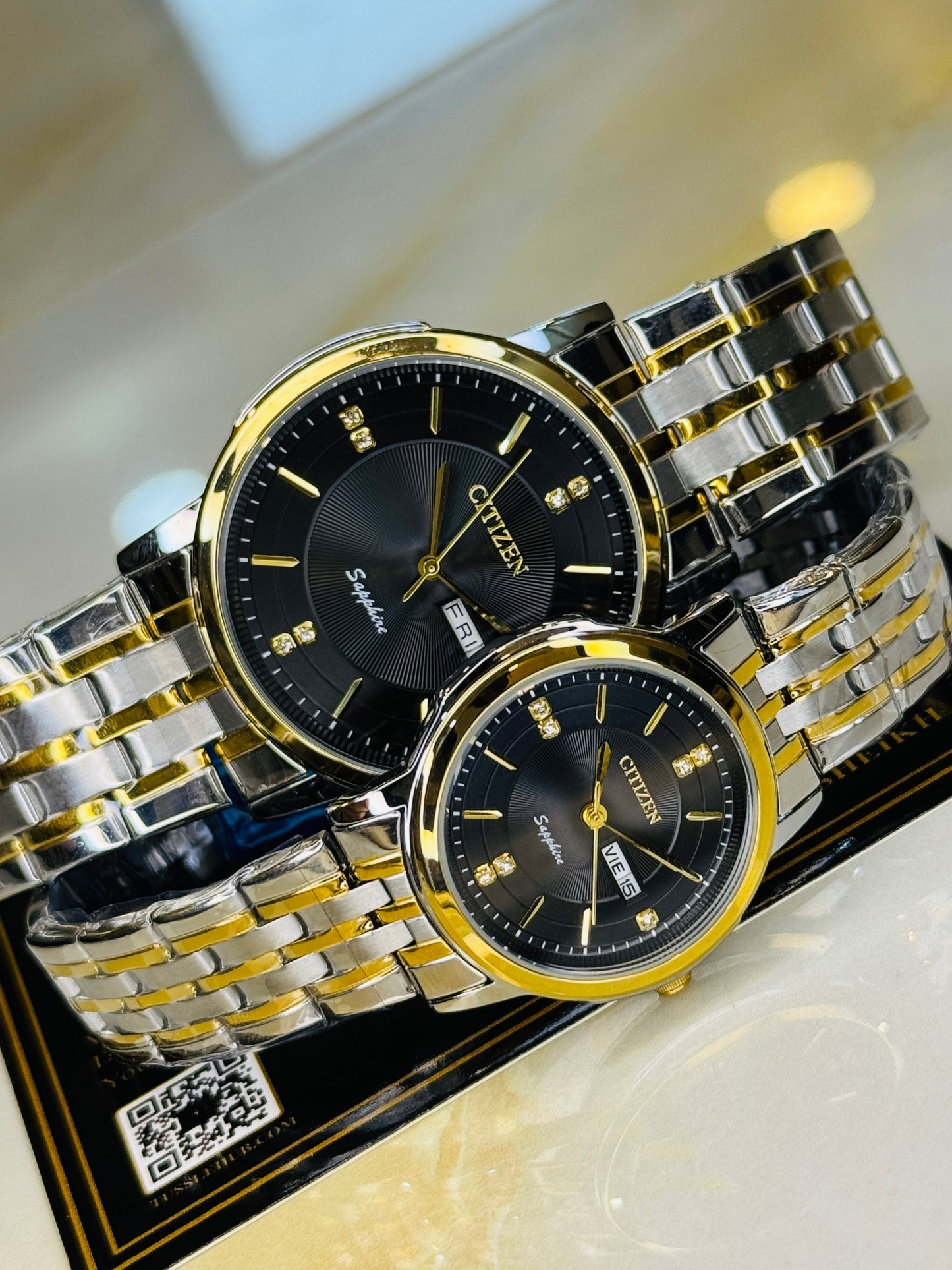 Two Tone Black Day Date Citizen Couple Watch