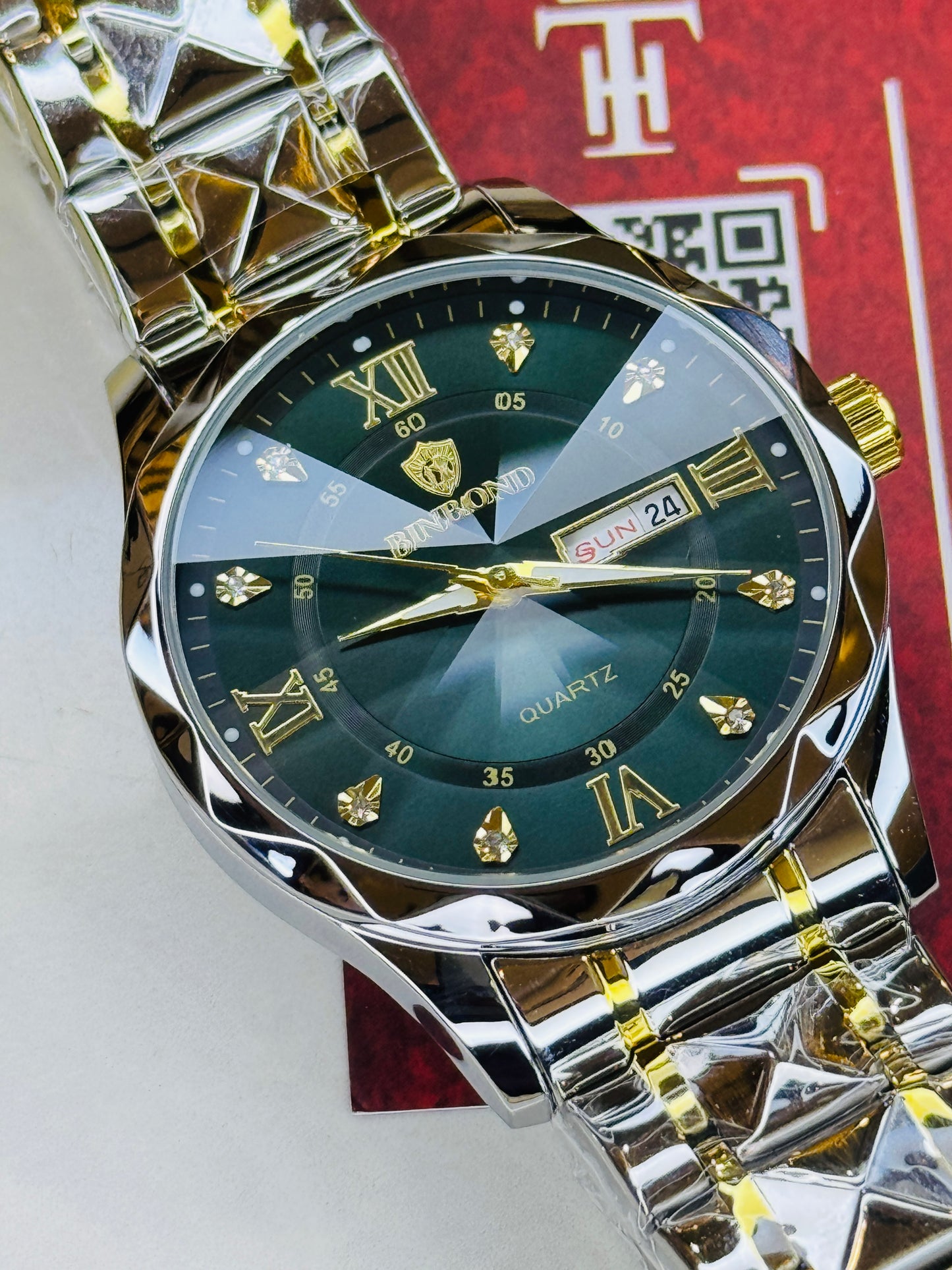 Forest Green Binbond Diamond Dial Watch