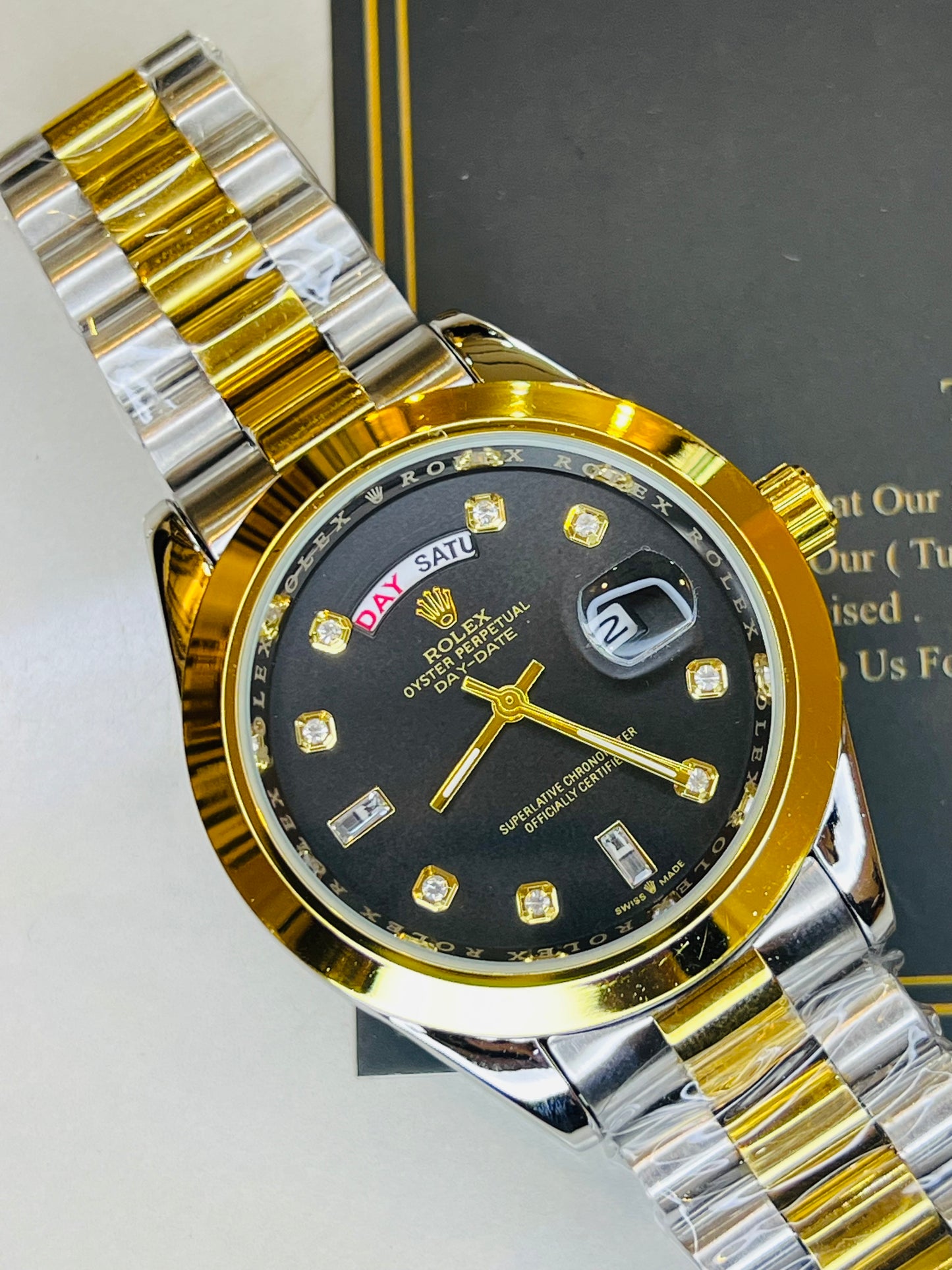 Premium Two Tone Black Date Just Plain Bezel Watch