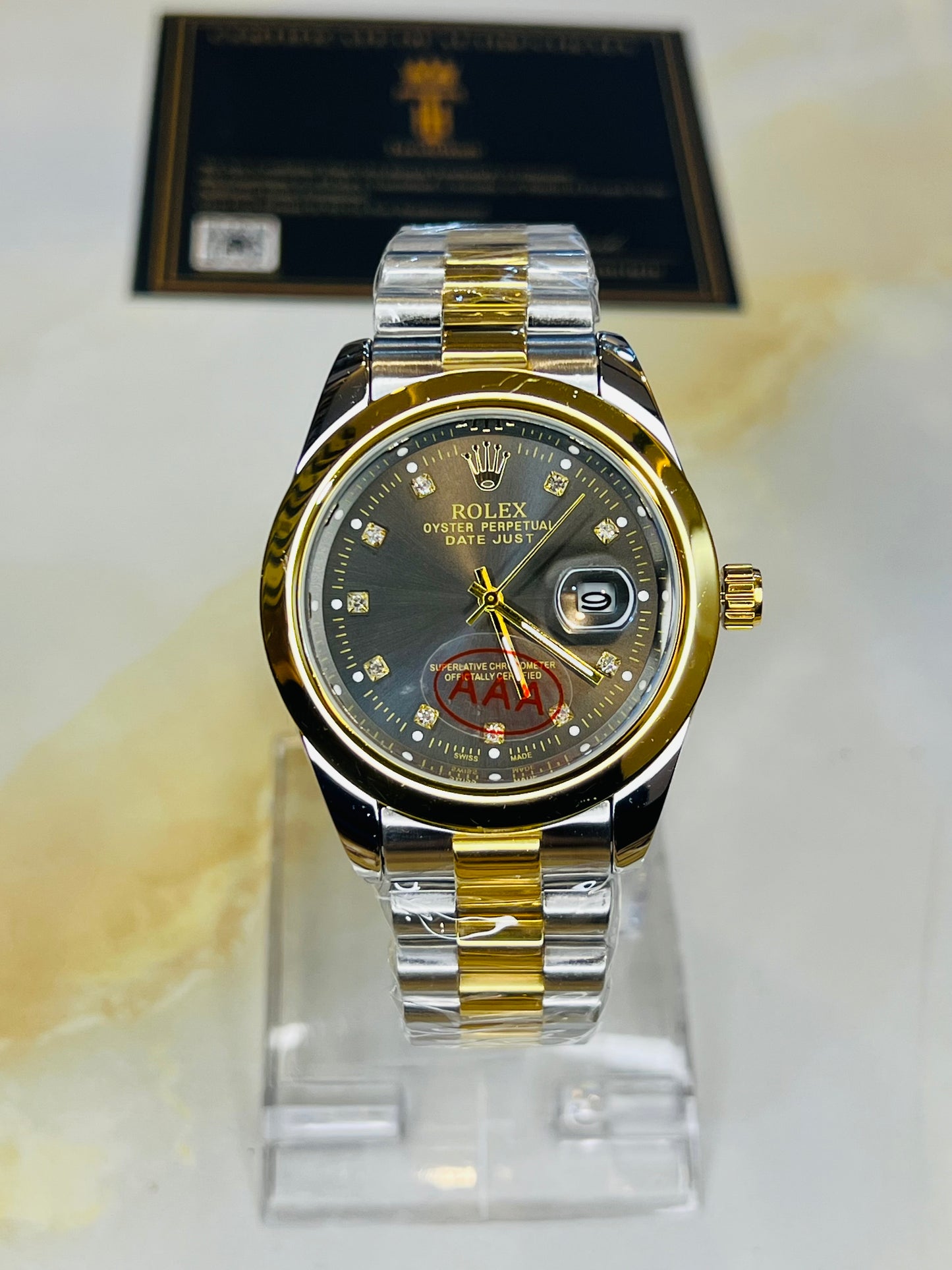 Two Tone Metallic Plain Bezel Date Just Watch