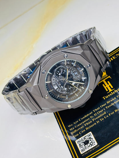 Black Prism Chain Strapped Hologram Dial Hublot Watch
