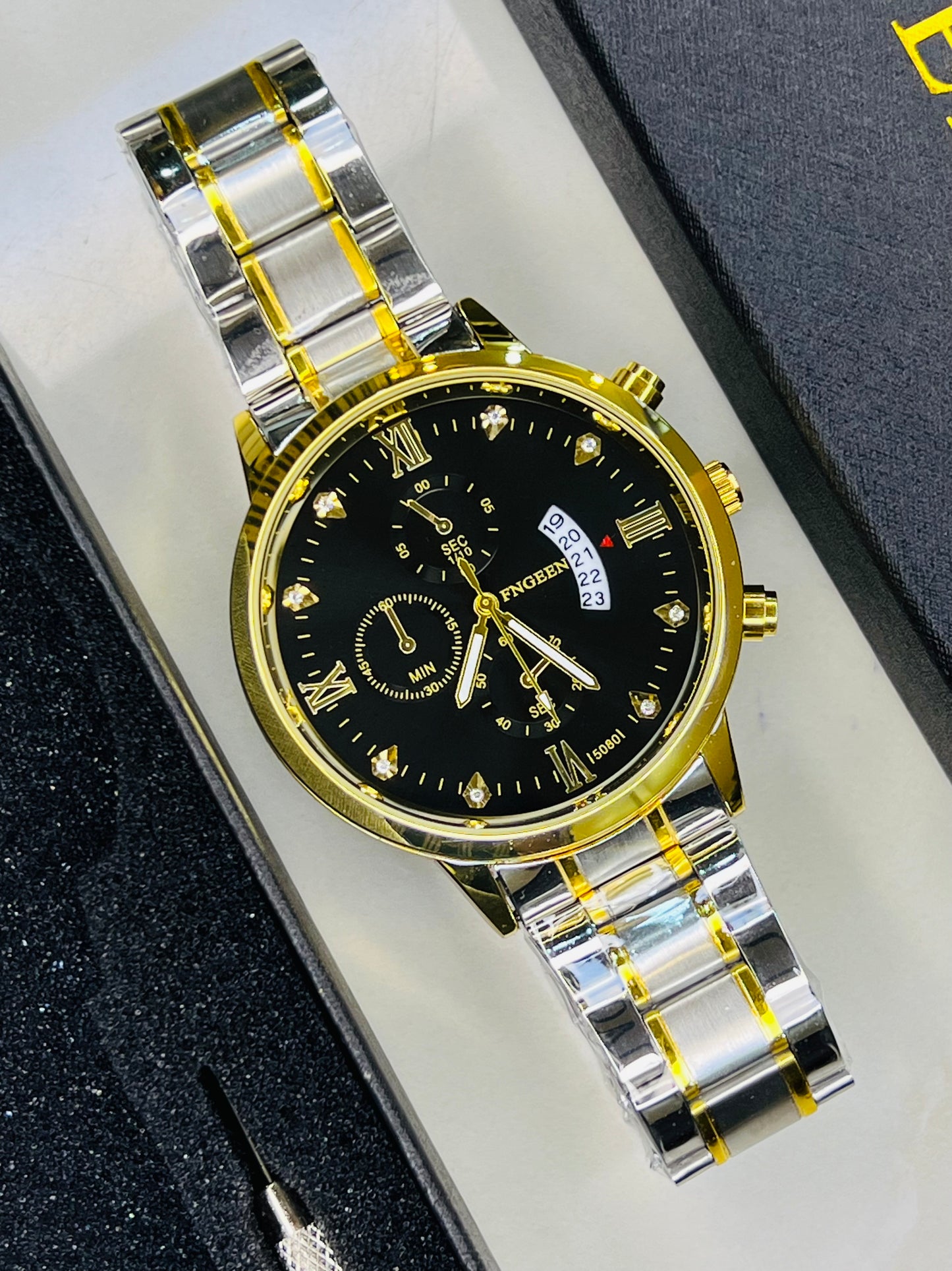 Two Tone Black Dial Fngeen Watch