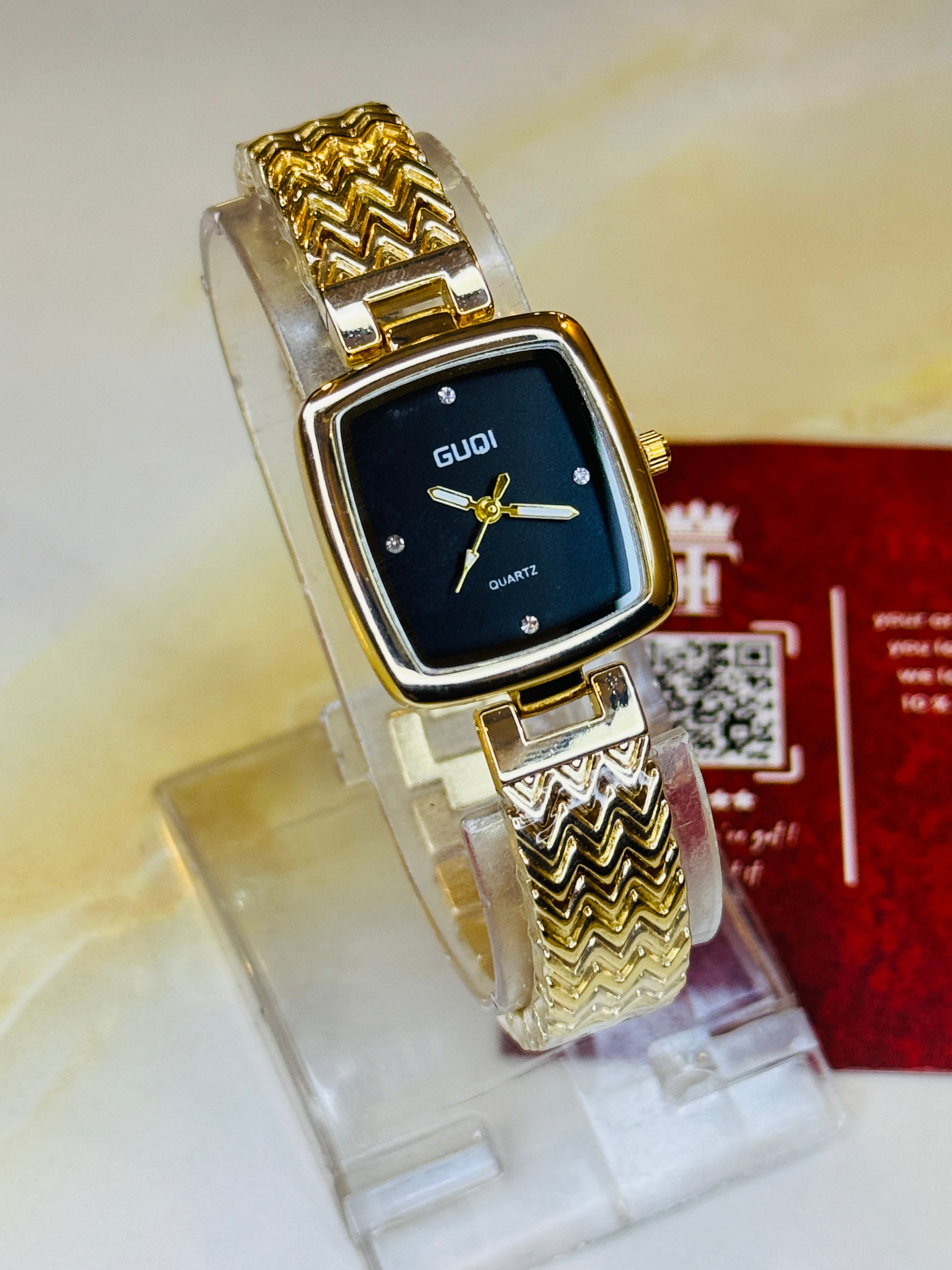 Gold Black Guqi Square Watch For Her