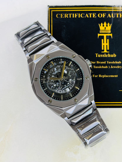 Black Prism Chain Strapped Hologram Dial Hublot Watch