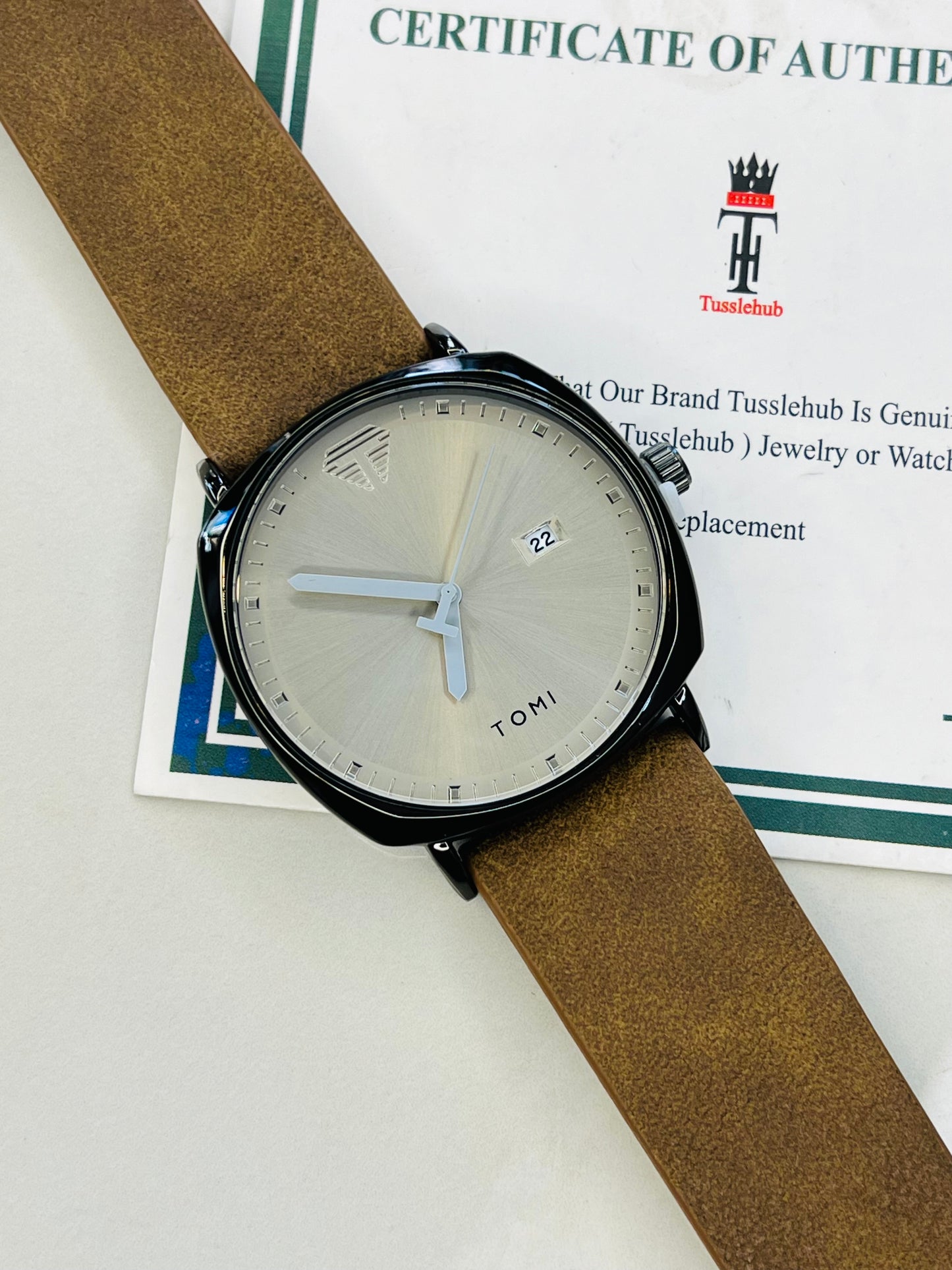 Tomi Brown Black Sleek Dial Watch