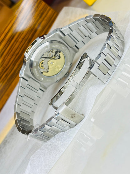 Silver Emerald Automatic Nautilus Super Clone Watch