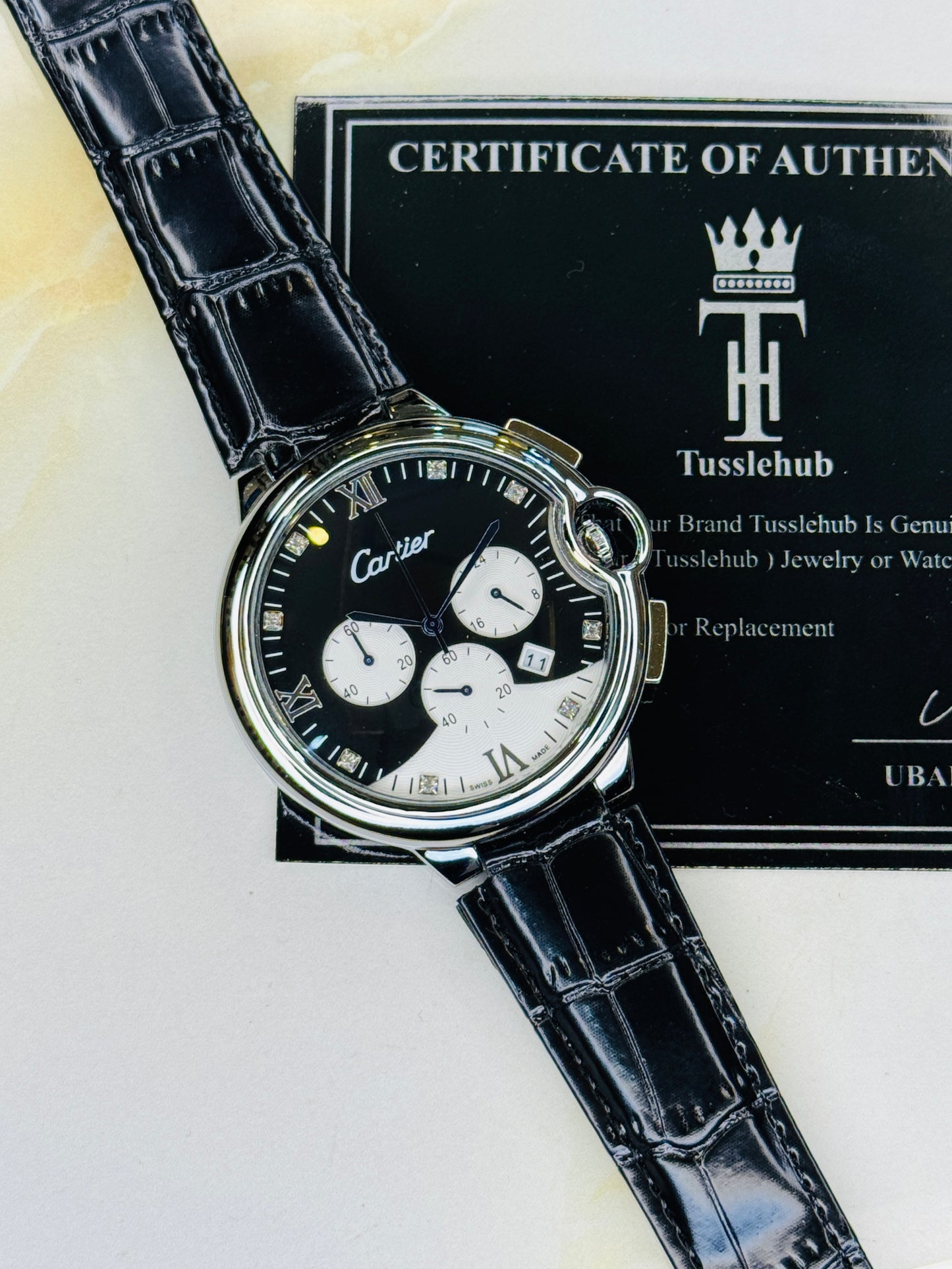 Black Panda Cart*er Chronograph Dial Watch