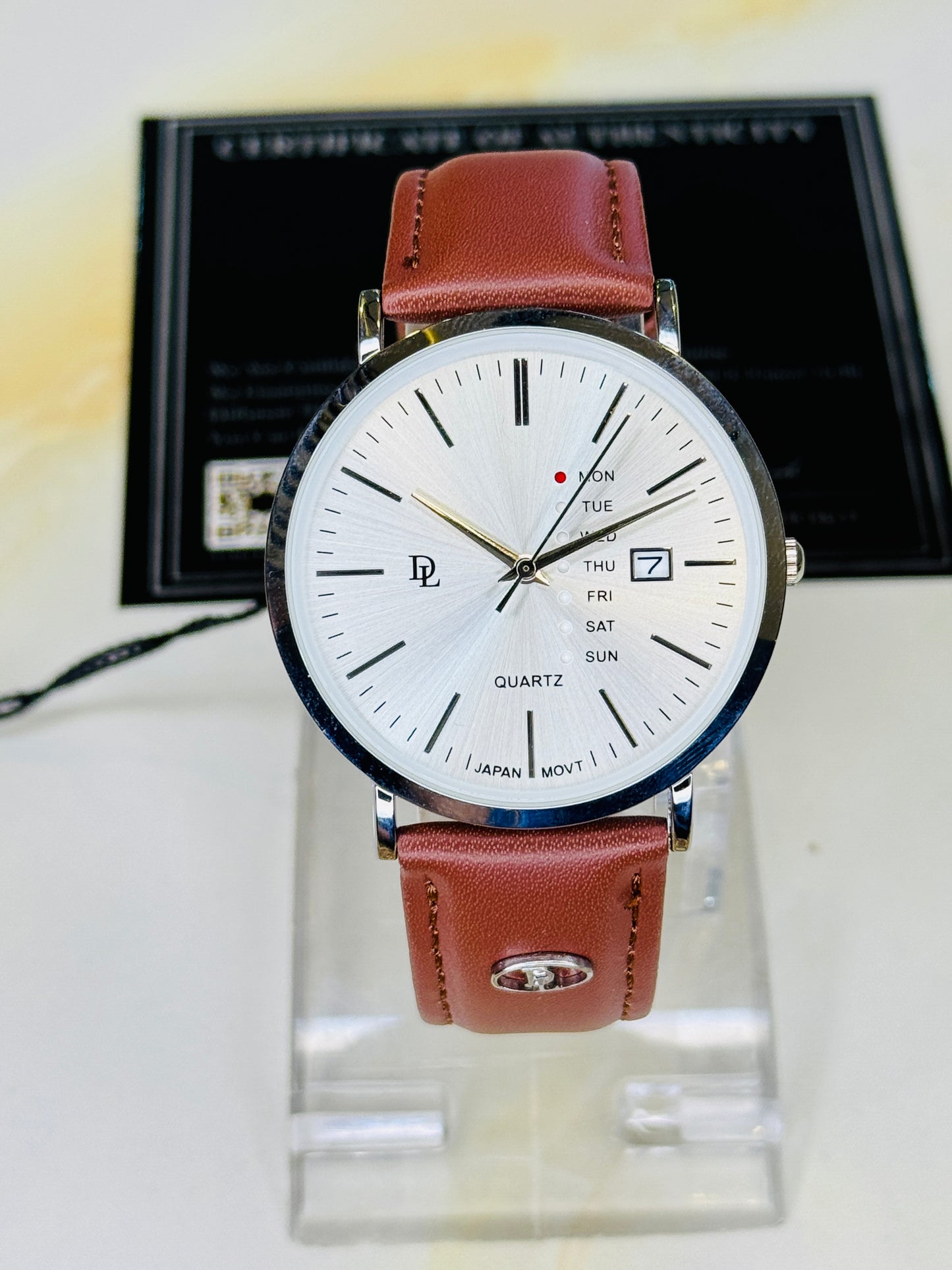 DL Mentor Premium Day Date Watch