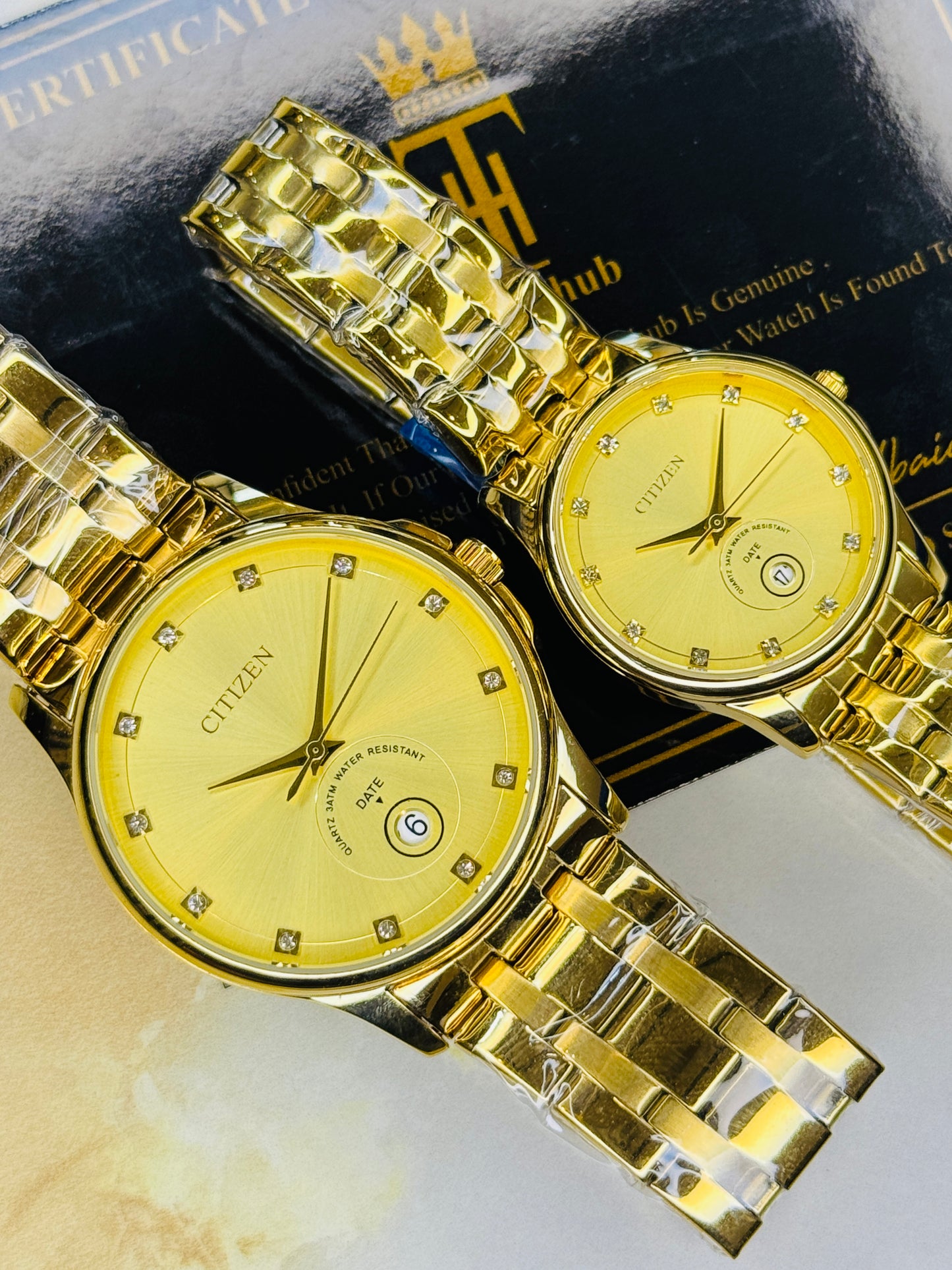 All Gold Down Date Citizen Couple Watch