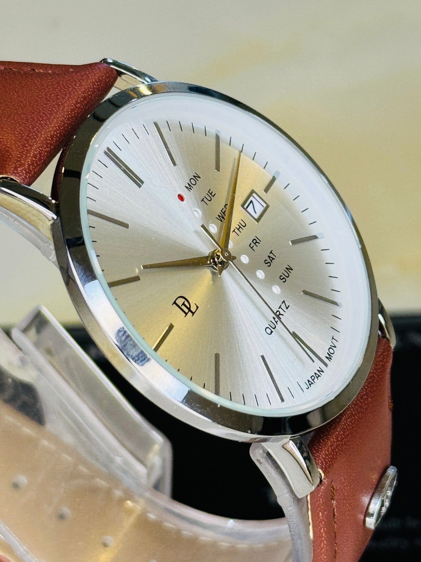 DL Mentor Premium Day Date Watch