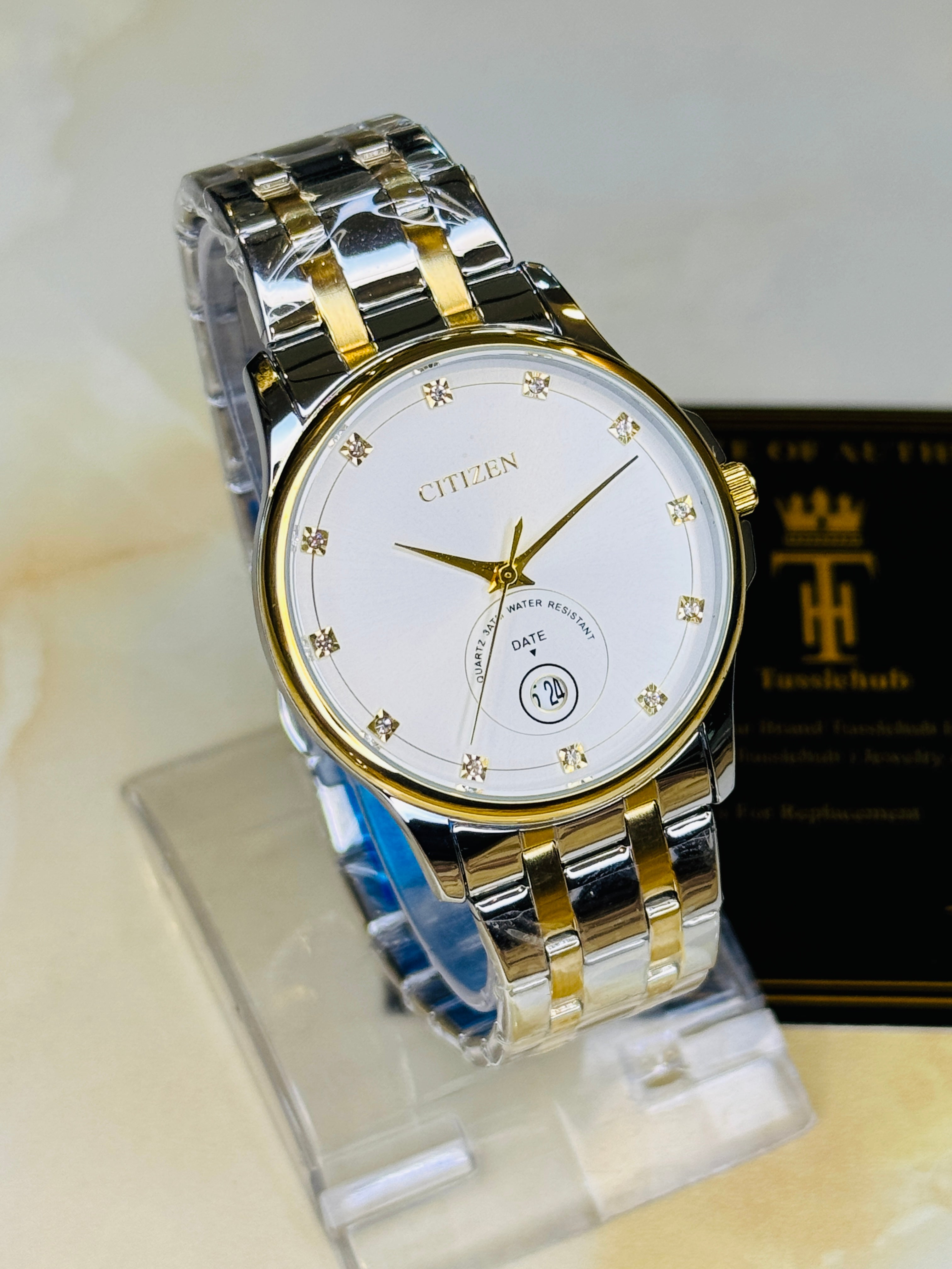 Two Tone White Down Date Citizen Couple Watch