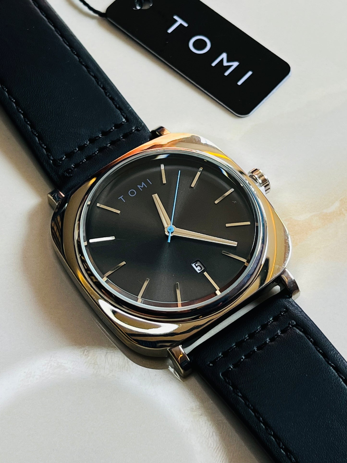 Tomi Black Silver Business Class Watch